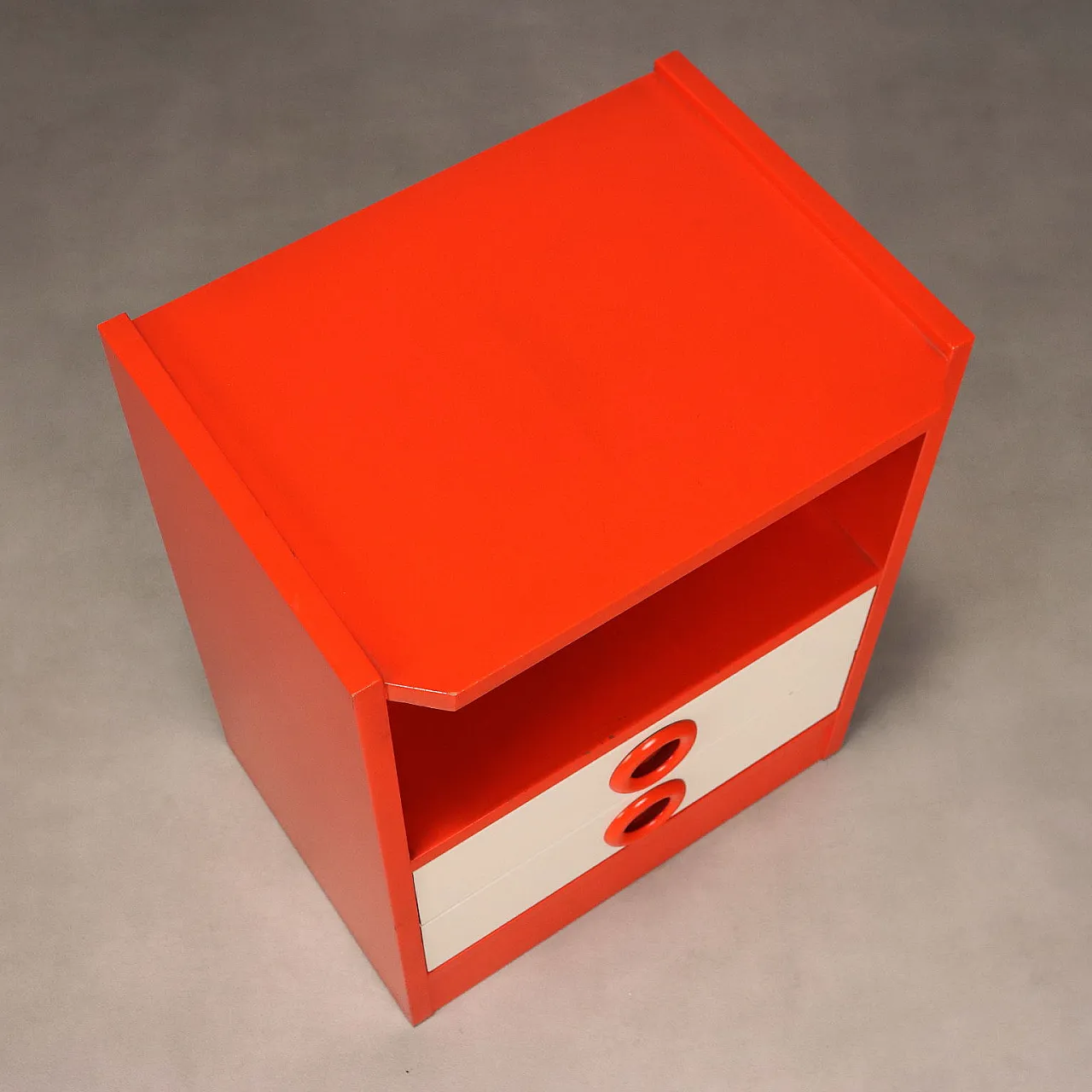 Comodino in legno smaltato bianco e arancio, '900 6