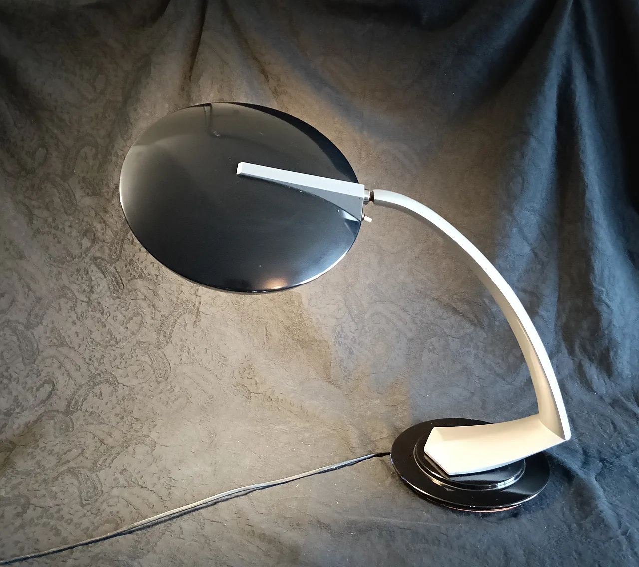 Table lamp by Fase, 1970s 20