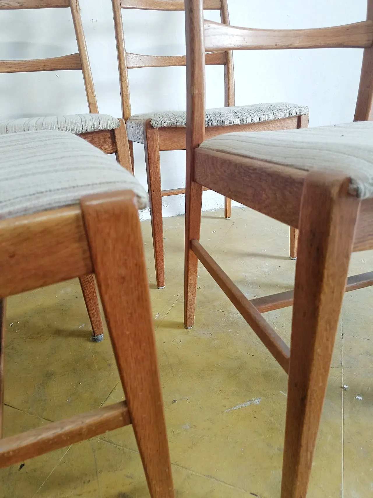 4 Danish Oak Chairs Backrest Three Curved Slats, 60s 6