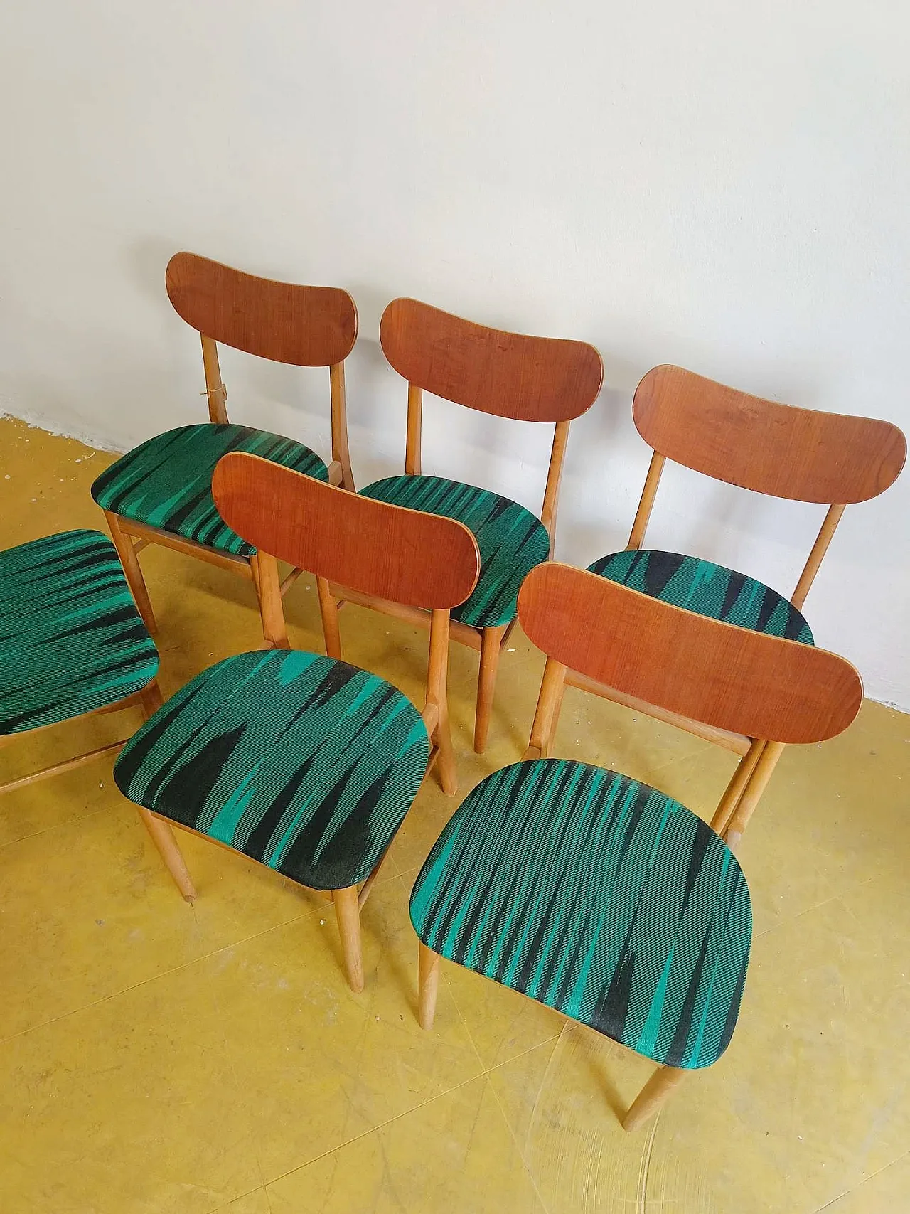6 Teak Chairs with Green, 50s 2