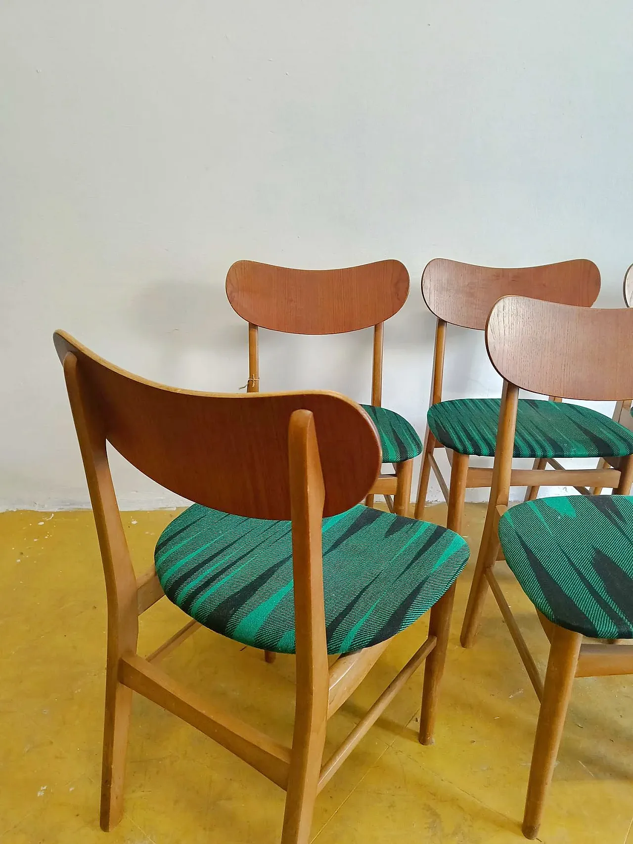 6 Teak Chairs with Green, 50s 7