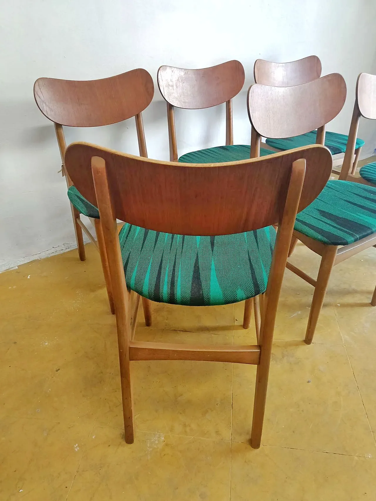 6 Teak Chairs with Green, 50s 8