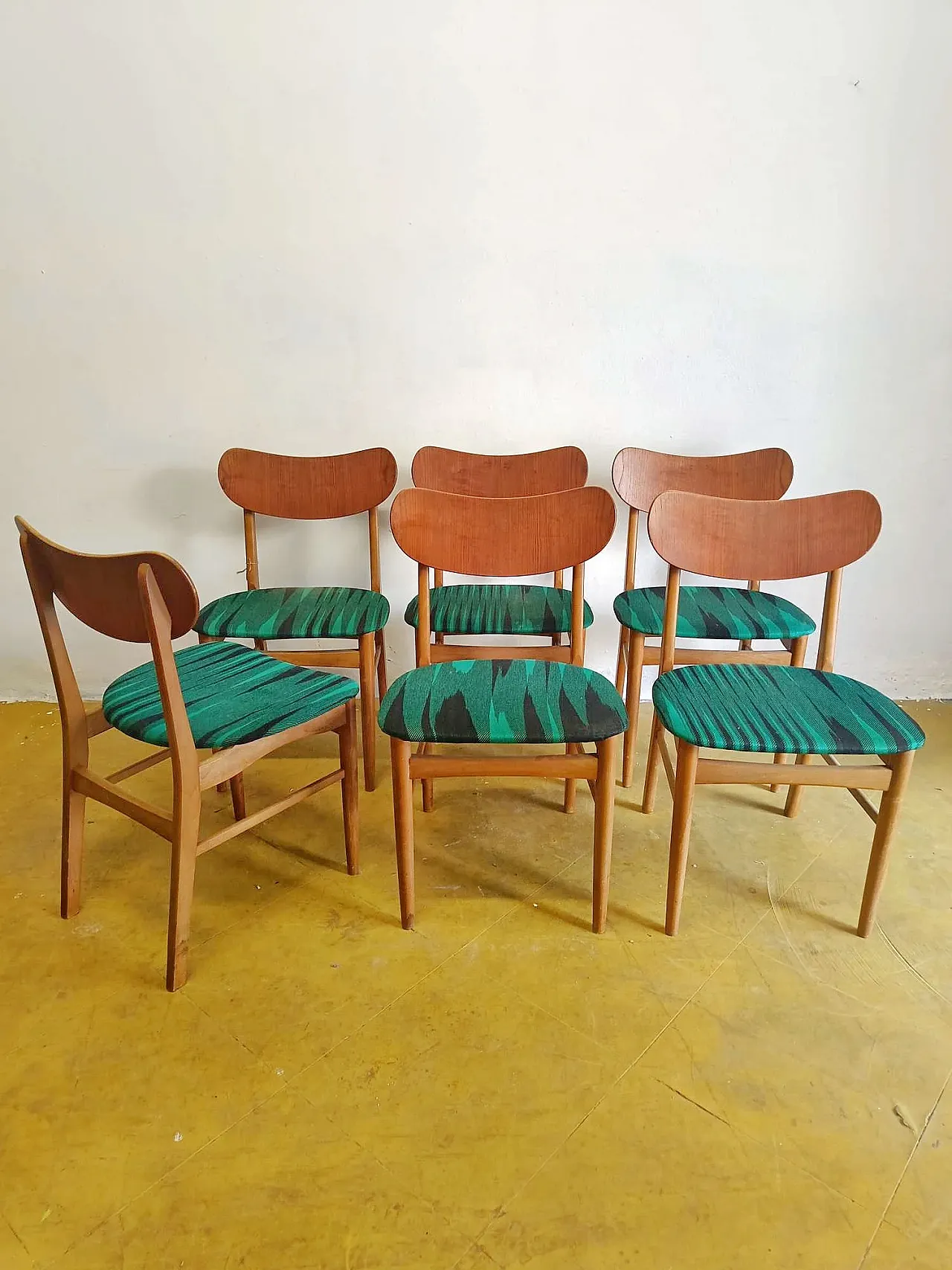 6 Teak Chairs with Green, 50s 9