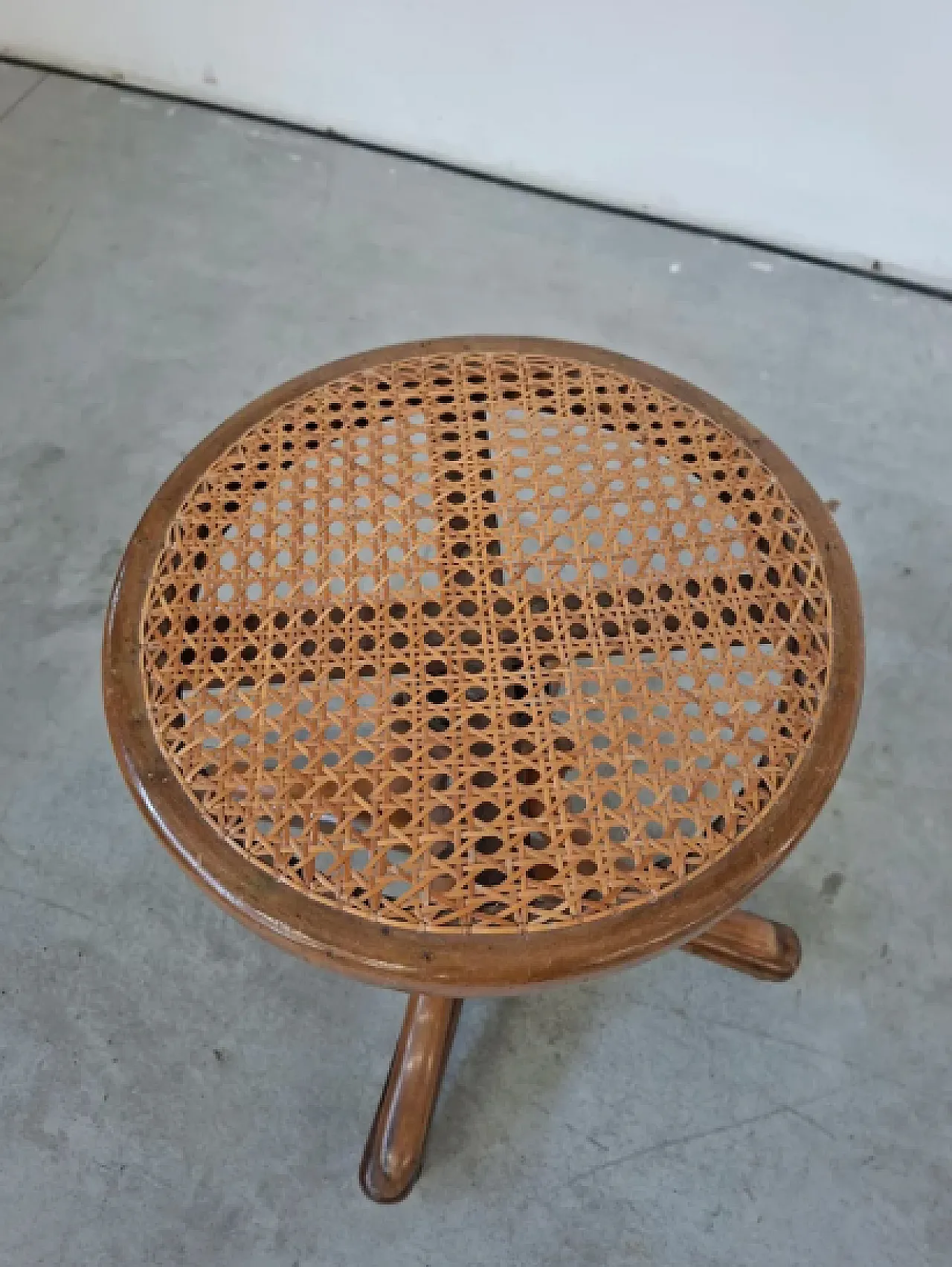 Steam-bent solid beech piano stool, early 20th century 4