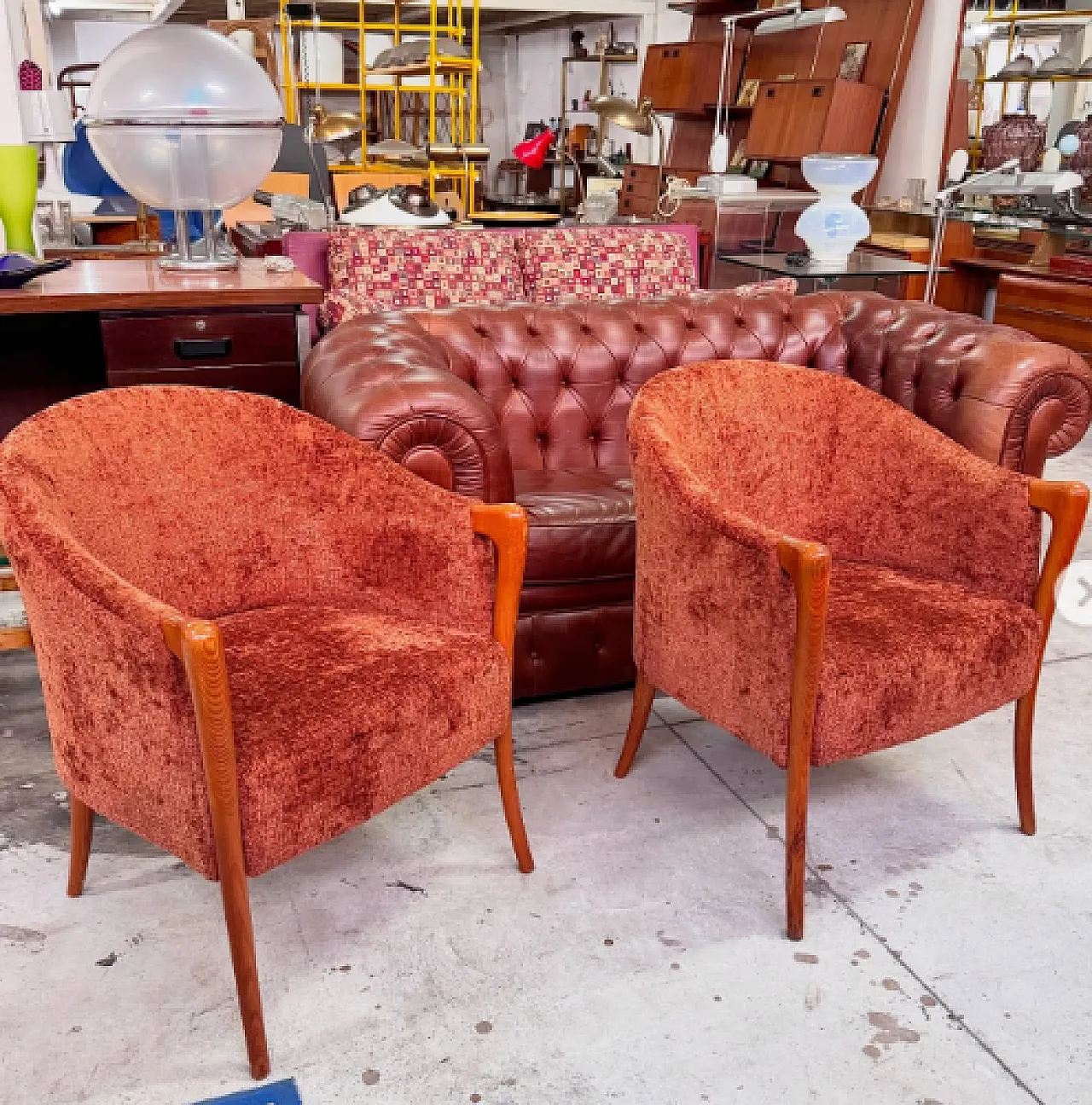 Pair of Giorgetti armchairs in solid wood, 1950s 4