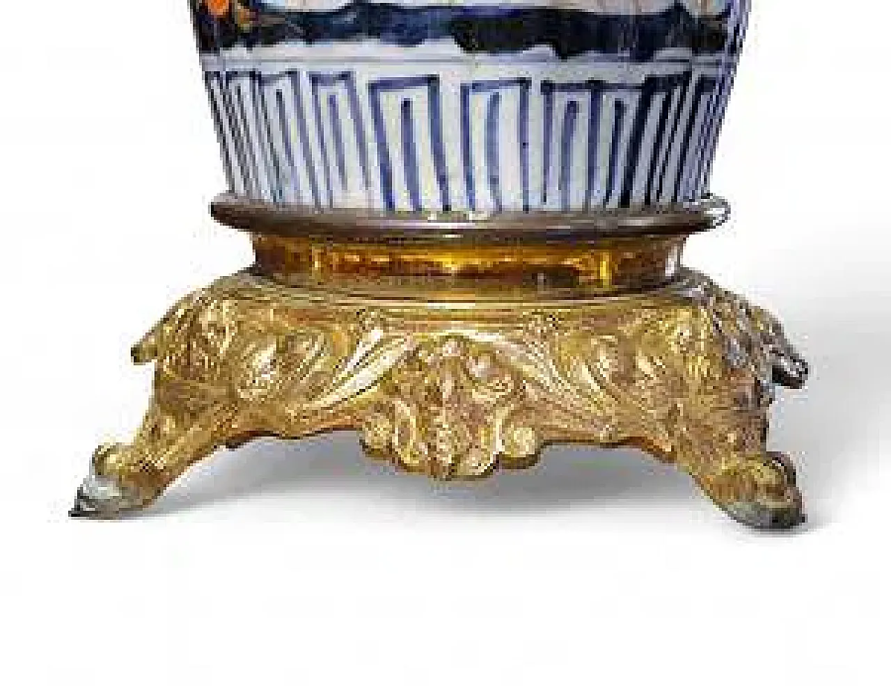 Pair of Imari porcelain table lamps, 19th century 6