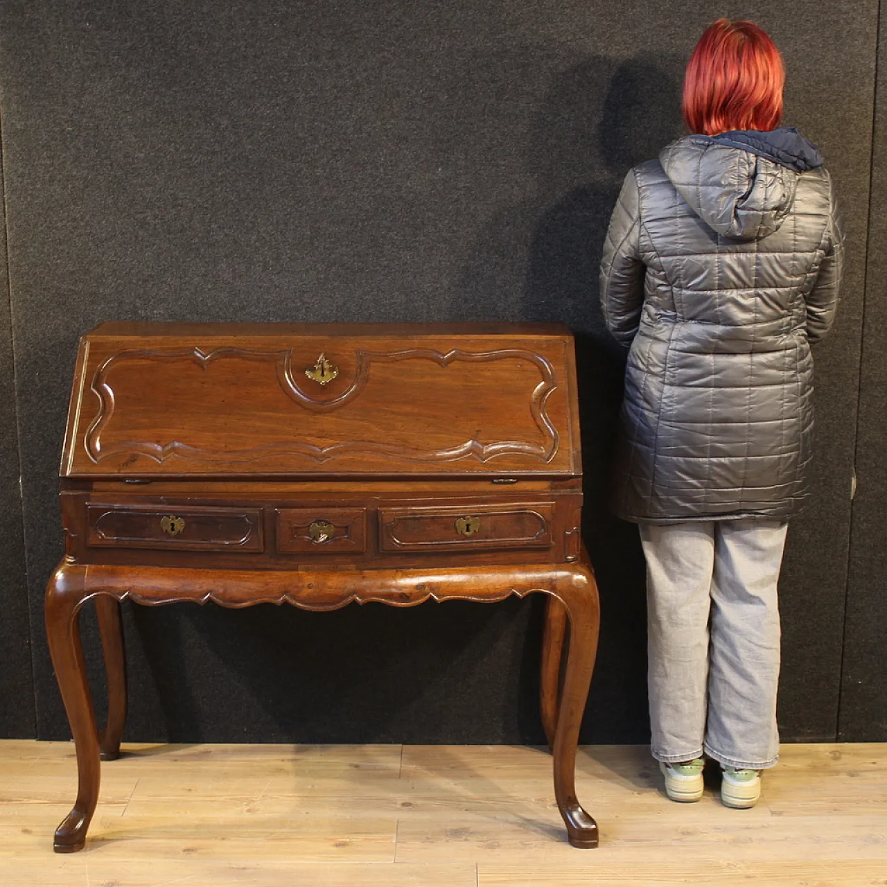 Antique Spanish flap desk in curved wood, mid-19th century 3
