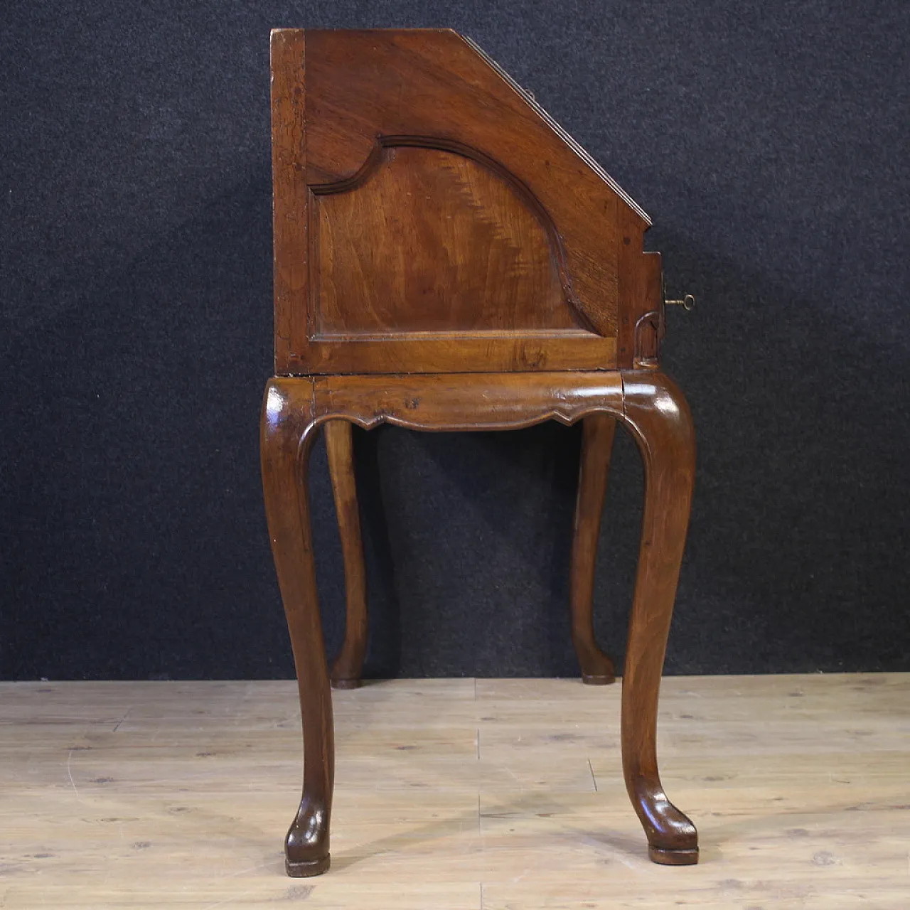 Antique Spanish flap desk in curved wood, mid-19th century 11