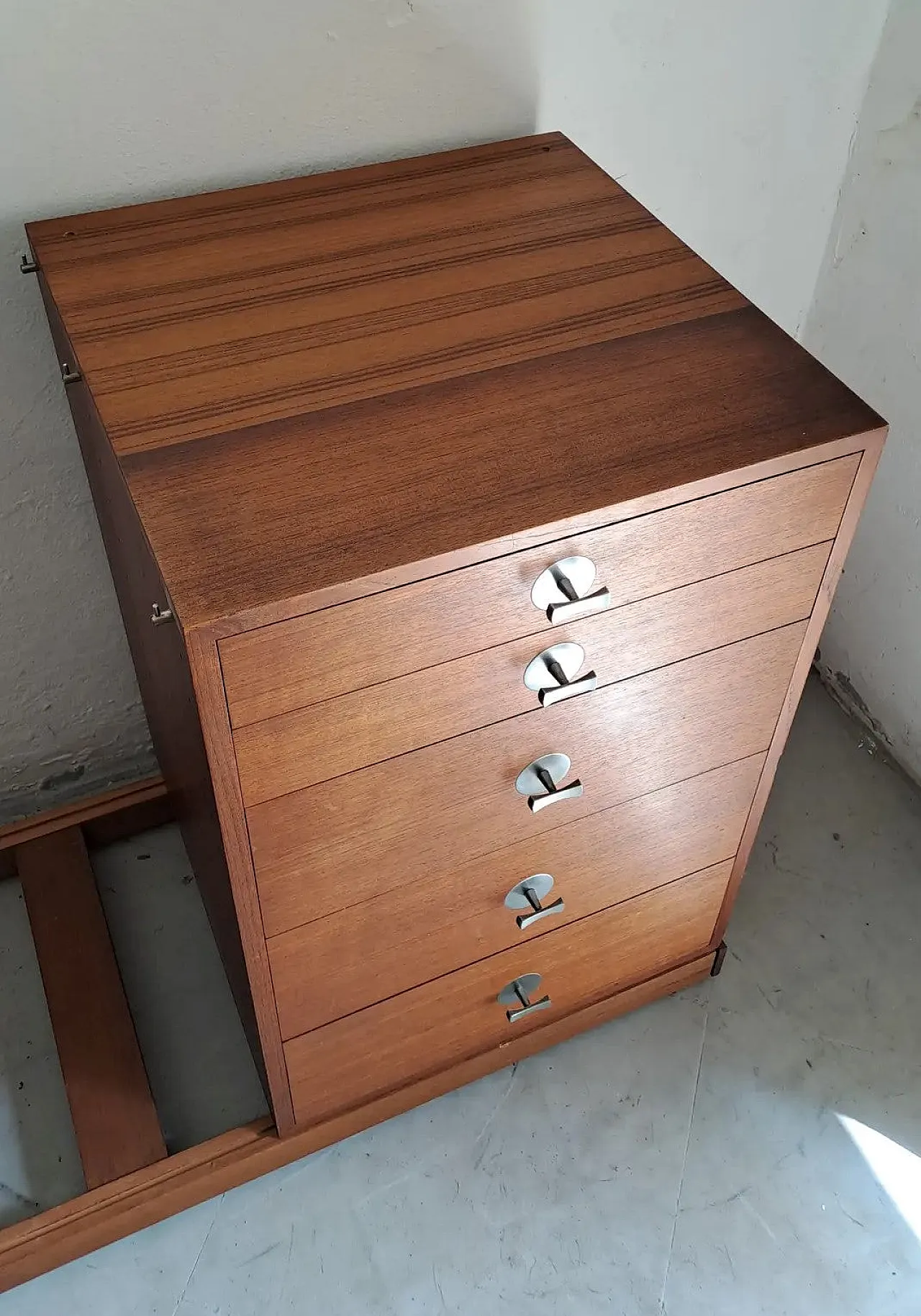 Cresco Bookcase by Finn Juhl for France&Son in teak, 1966 2