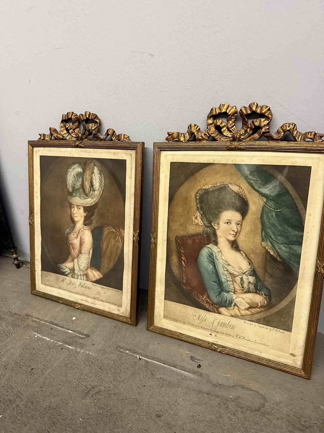 Pair of antique golden frames, Louis Philippe, 19th century 1