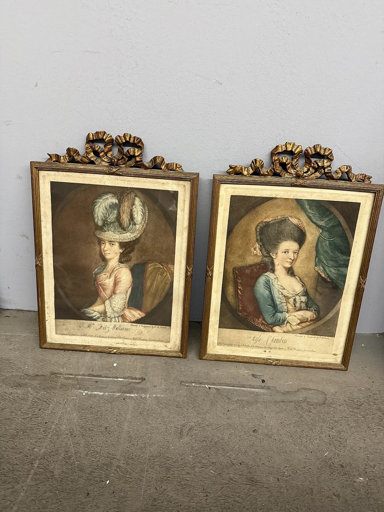 Pair of antique golden frames, Louis Philippe, 19th century 2