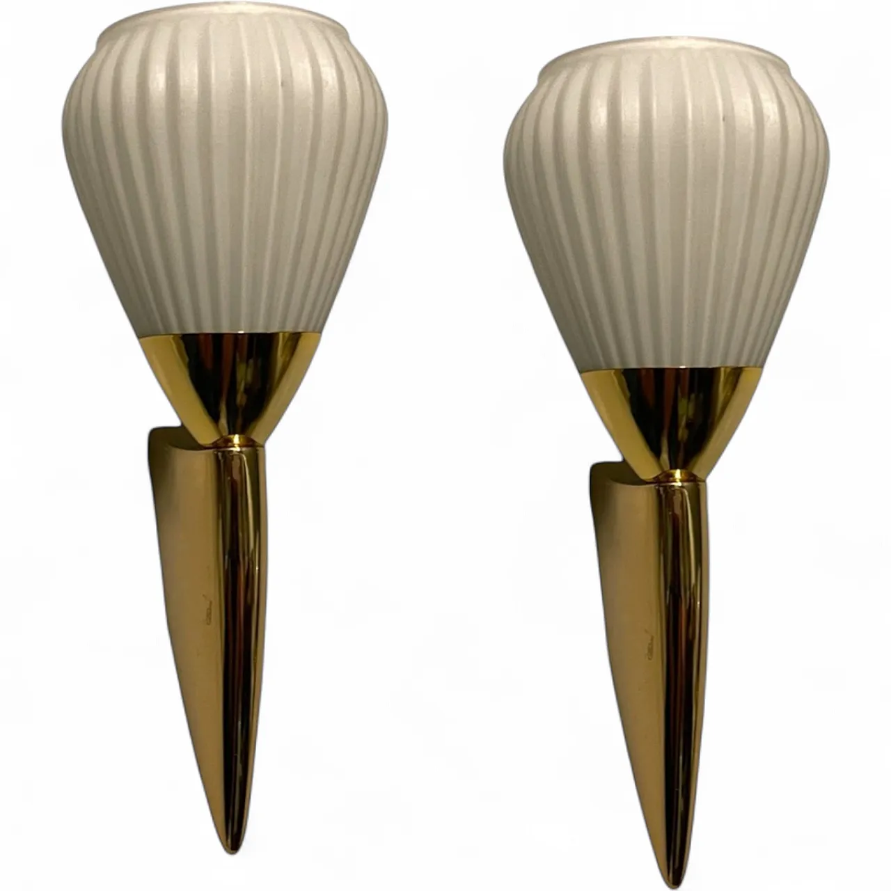 Pair of pleated brass wall light in opaline glass, 1980s 8