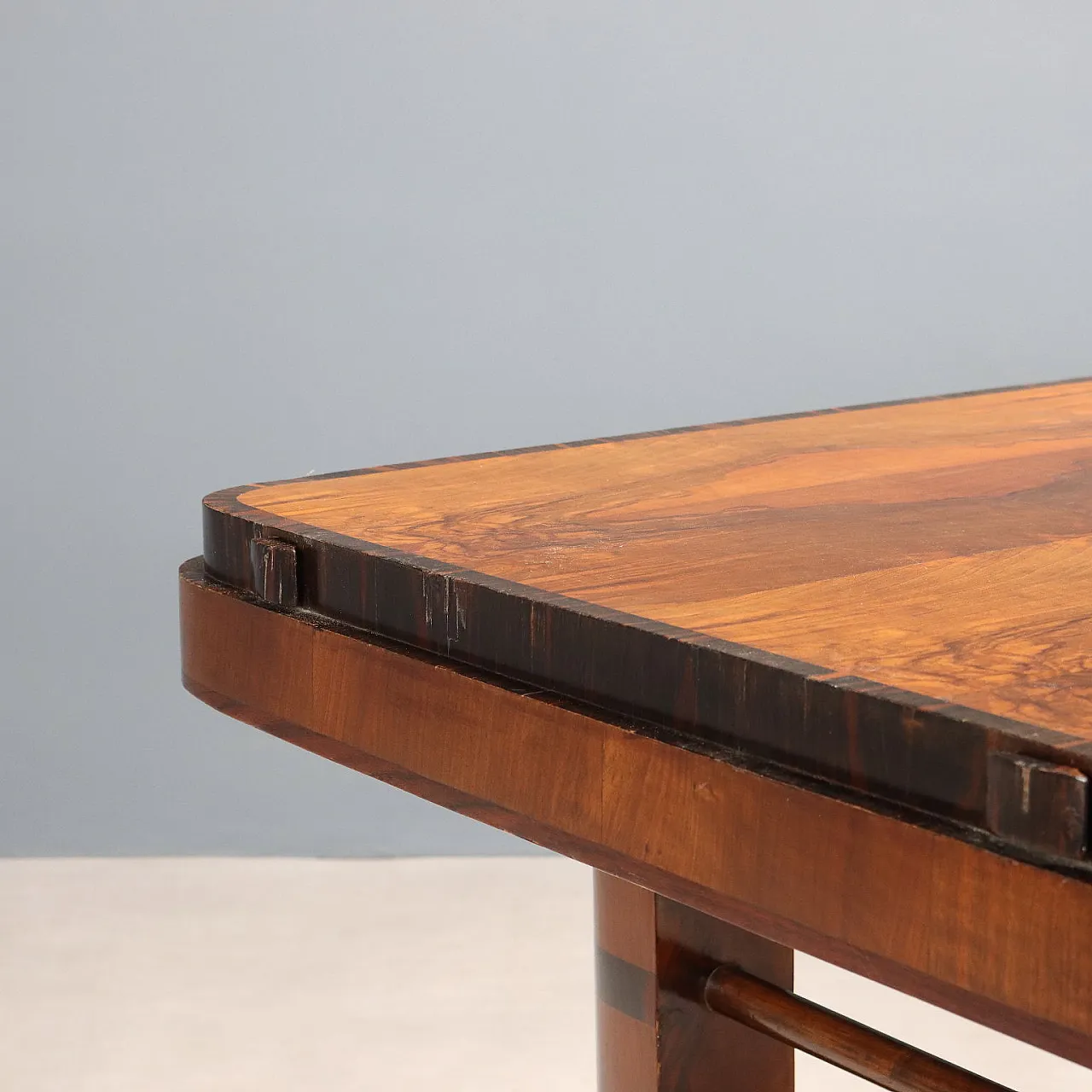 Walnut burl table and exotic wood inserts, 20th century 5