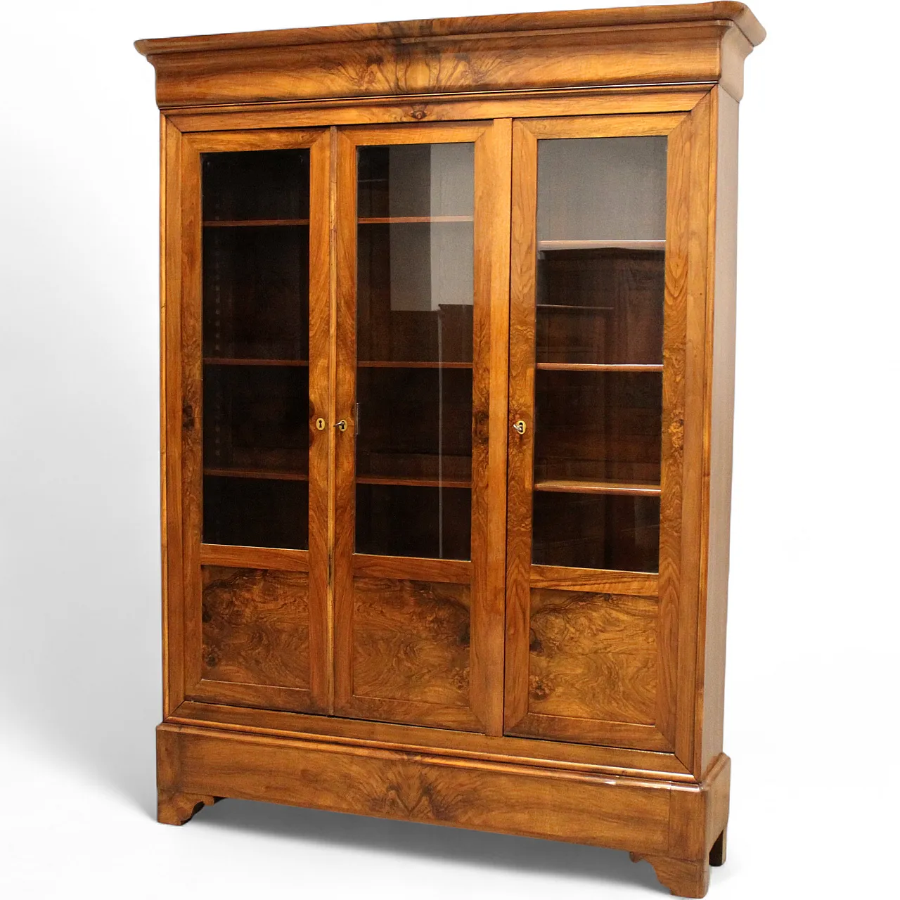 Louis Philippe 3-door showcase library walnut, 19th century 13