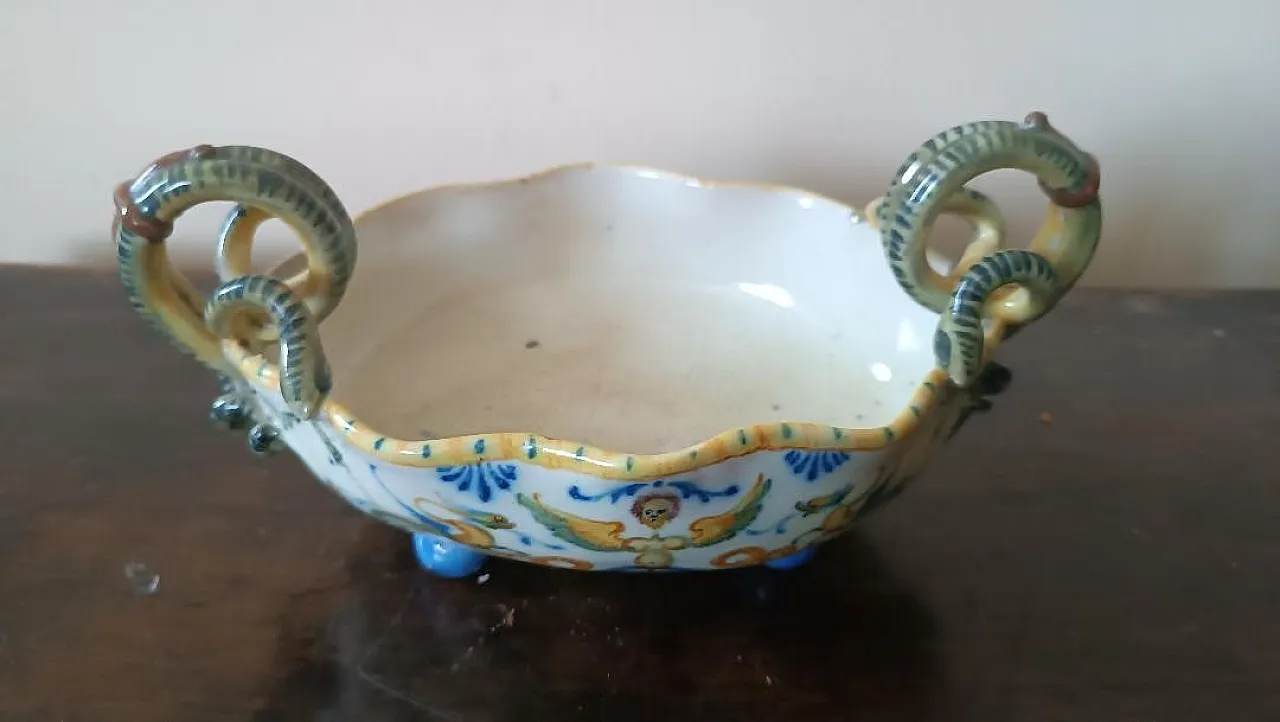 Majolica centerpiece bowl, 18th century 2