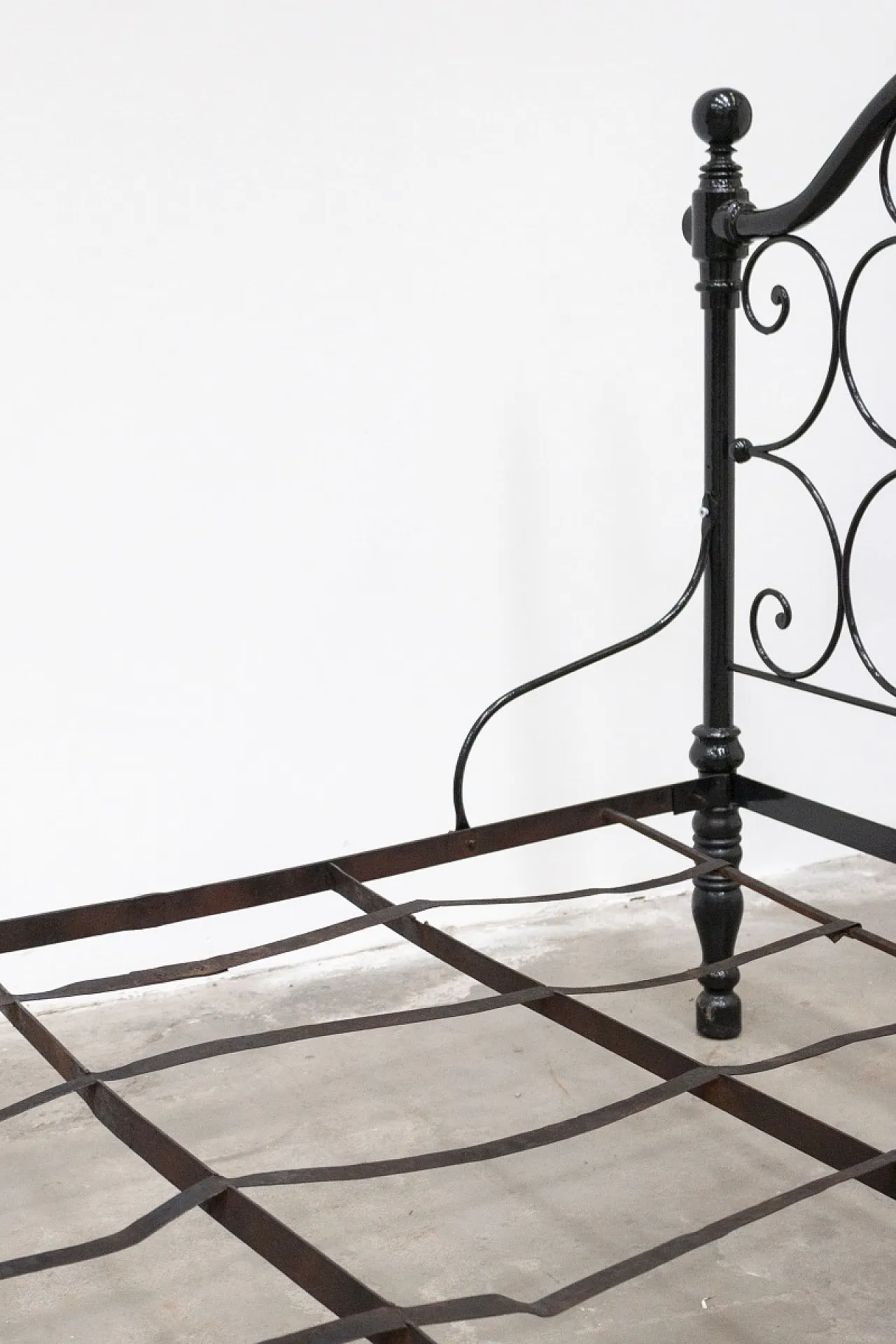 Wrought iron bed, mid-19th century 12