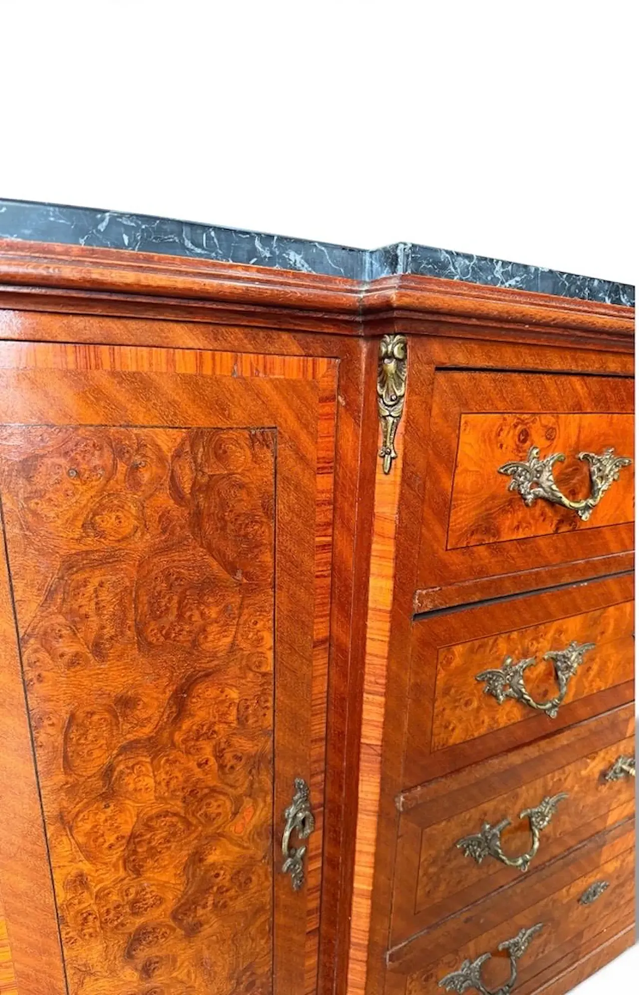 Walnut burl chest of drawers with 4 drawers and inlays, 1960s 5
