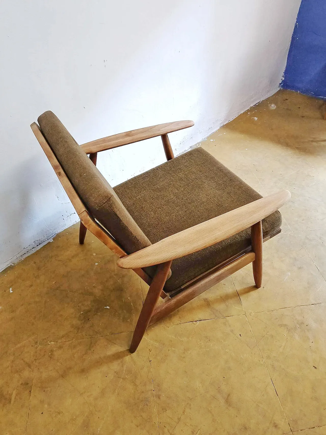 Danish teak armchair with high back, 60s 4