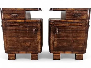 Art Deco pair of bedside tables in walnut root, mid-20th century