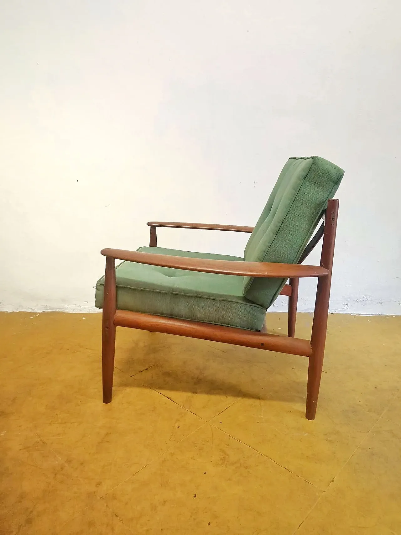 FD118 armchair by Grete Jalk in teak, 1960s 10