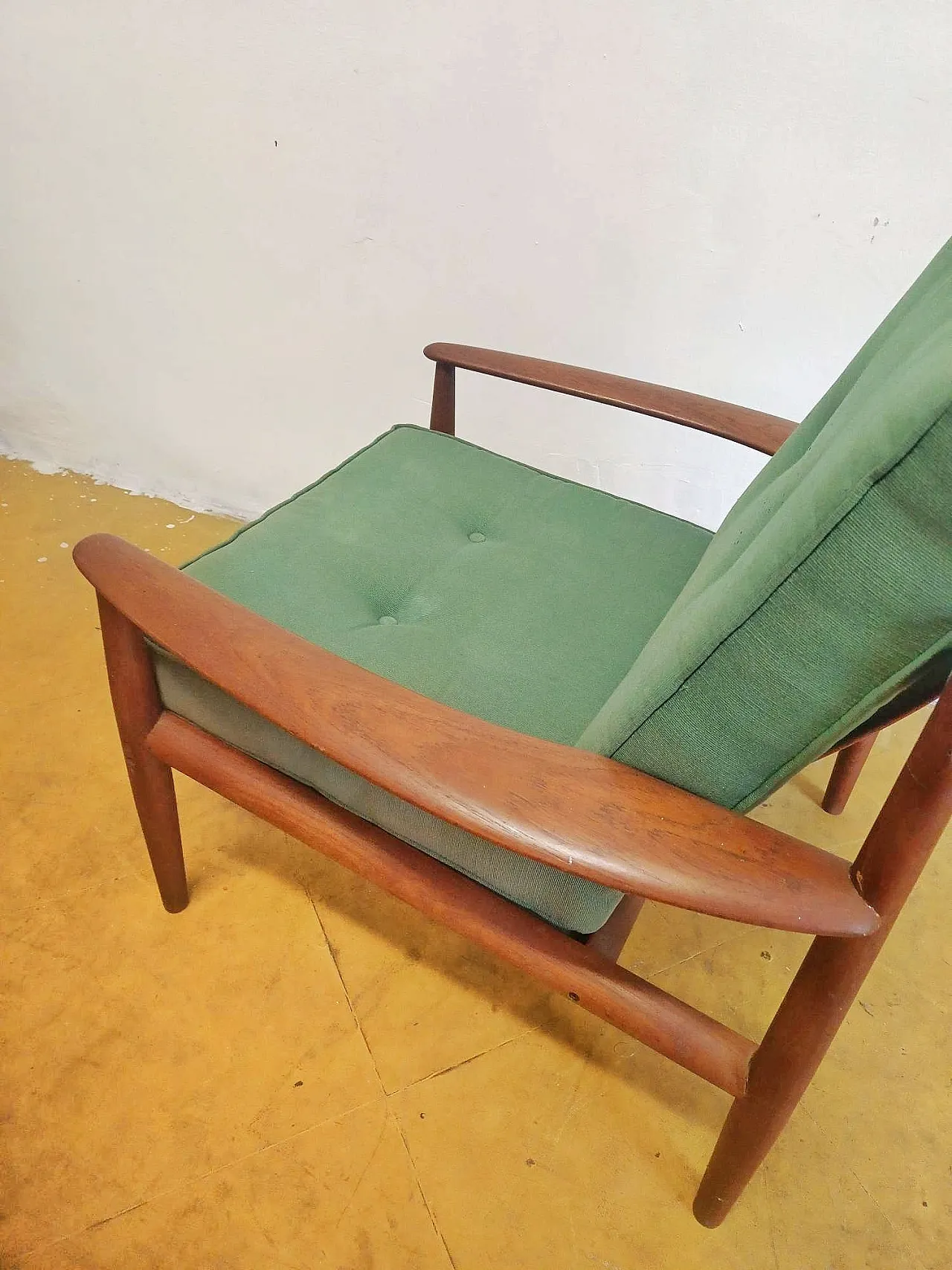 FD118 armchair by Grete Jalk in teak, 1960s 12