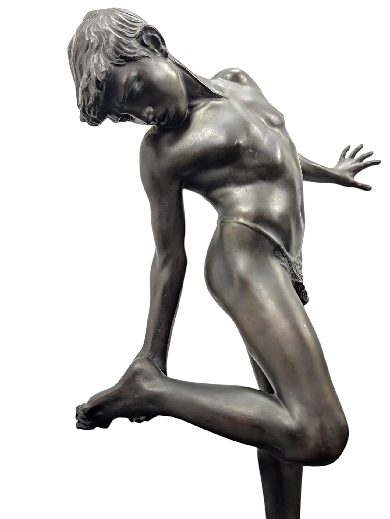 Young fisherman, Bronze sculpture, 20th century 5
