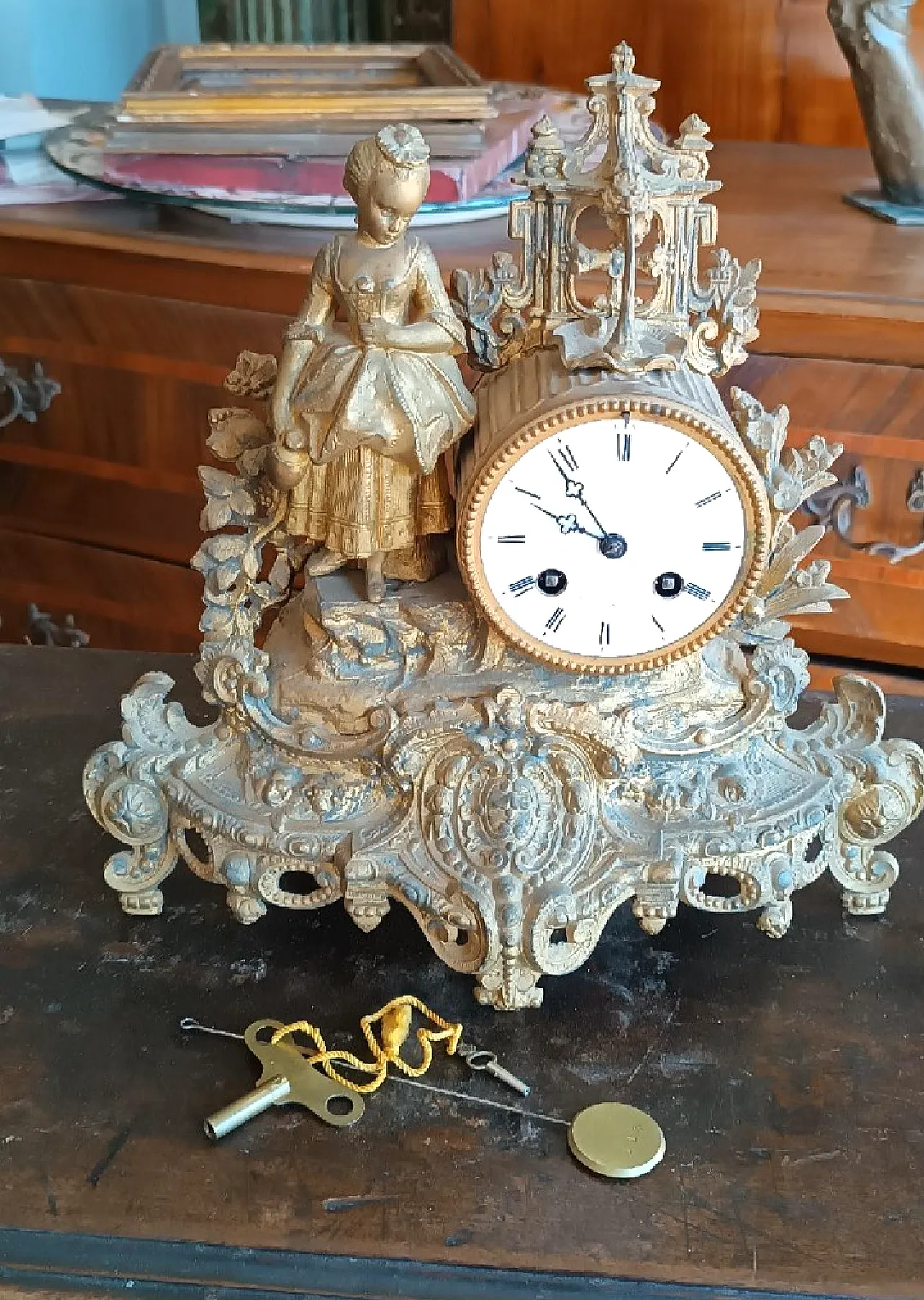 Gold antimony watch, mid-19th century 1