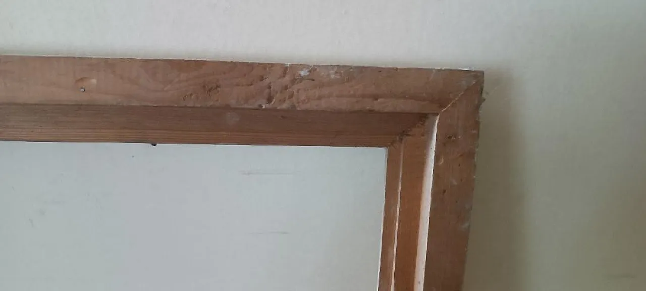 Lacquered and gilded frame, early 20th century 9