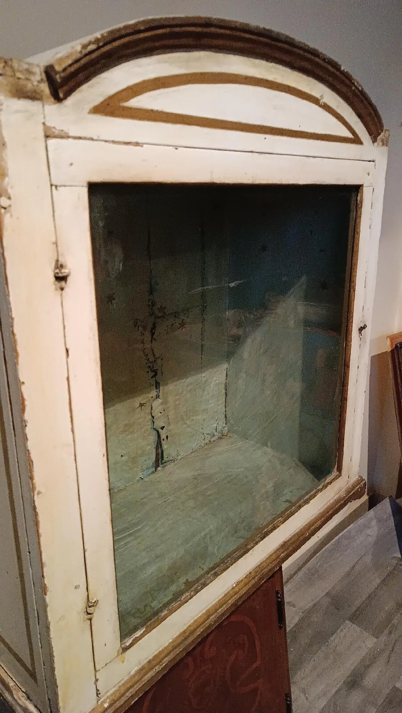 Vetrina in legno laccato e dorato, '800 4