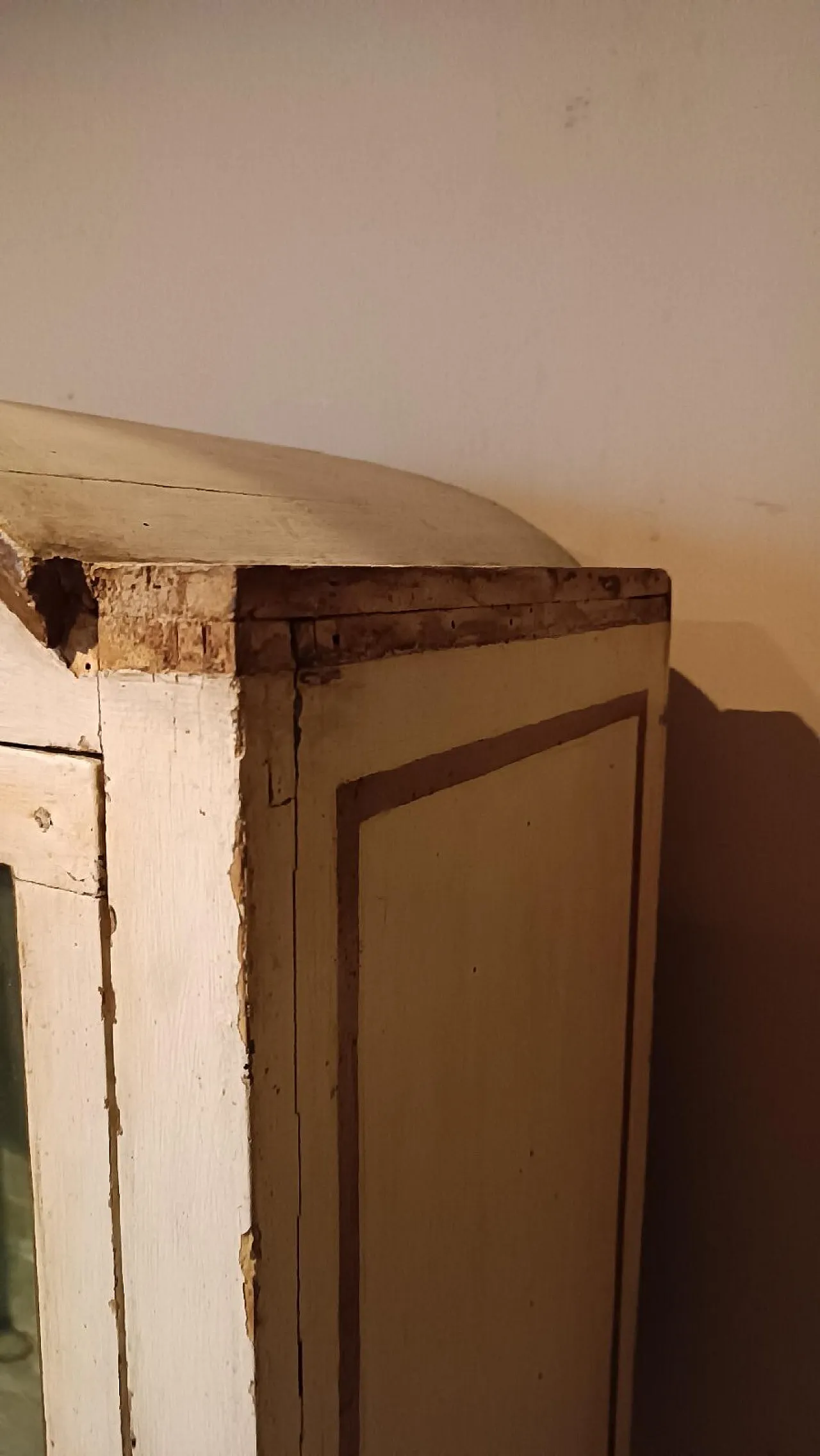 Vetrina in legno laccato e dorato, '800 6