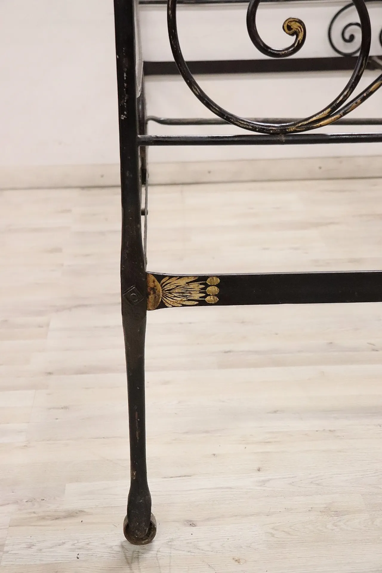 Antico letto matrimoniale in ferro battuto, '800 5