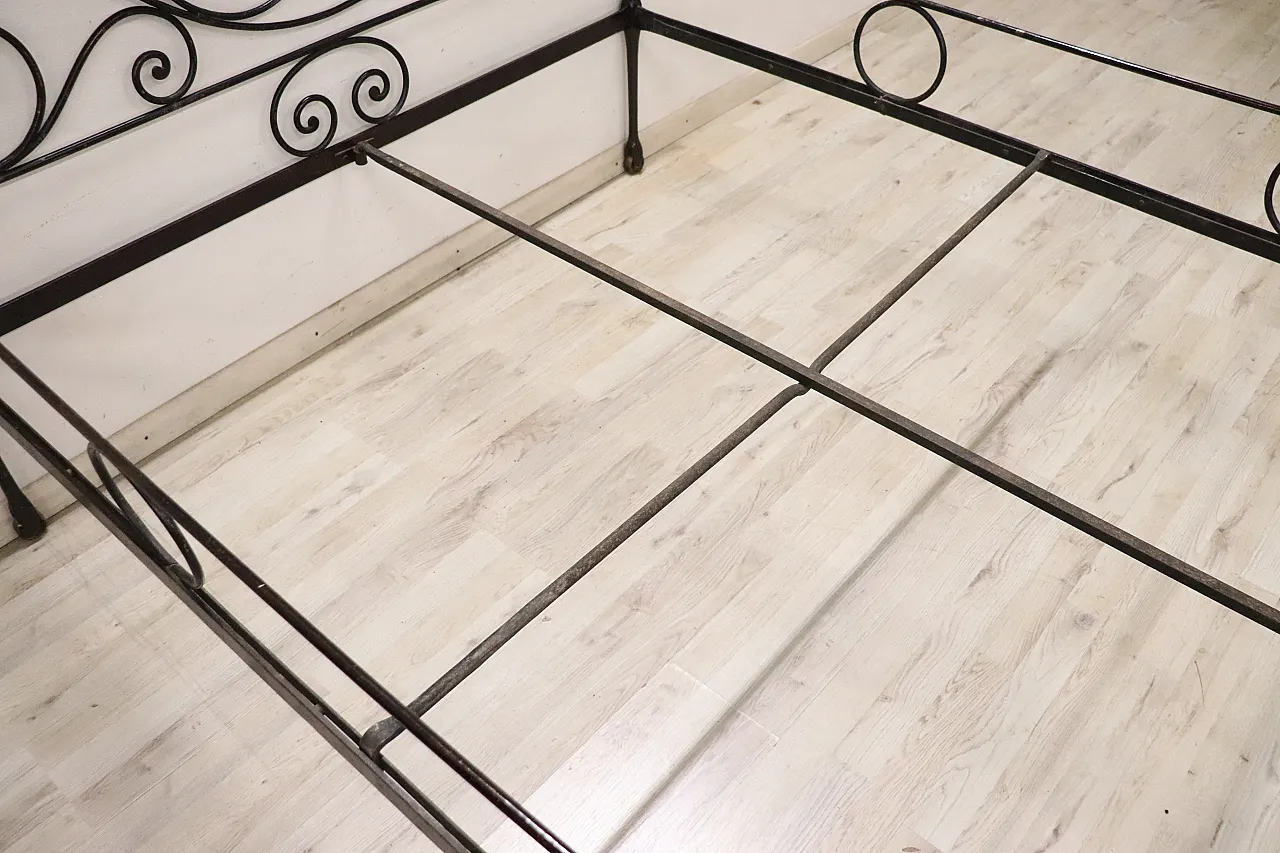 Antico letto matrimoniale in ferro battuto, '800 15