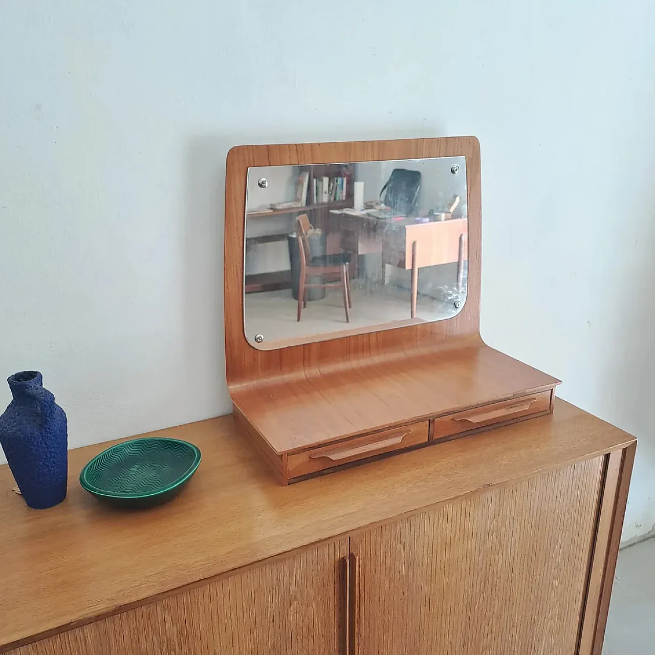 Specchio sospeso di Johannes Andersen danese teak, anni '50 1