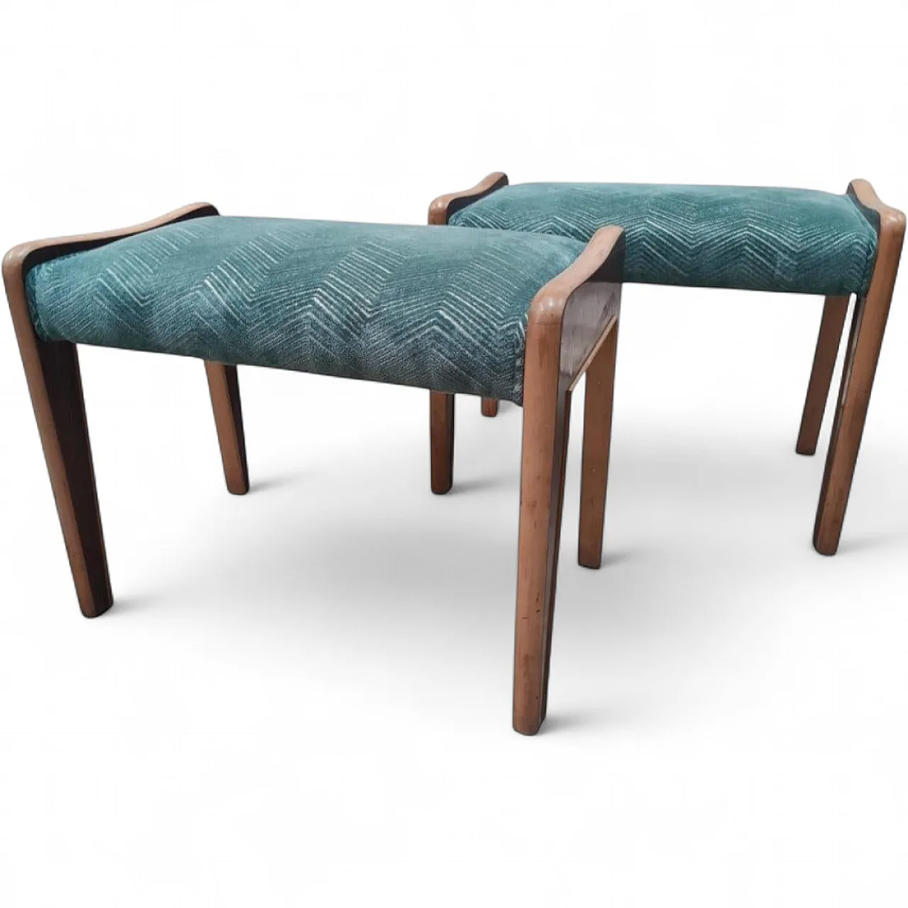 Coppia di panchetti impiallacciati in noce e velluto, anni '50 11
