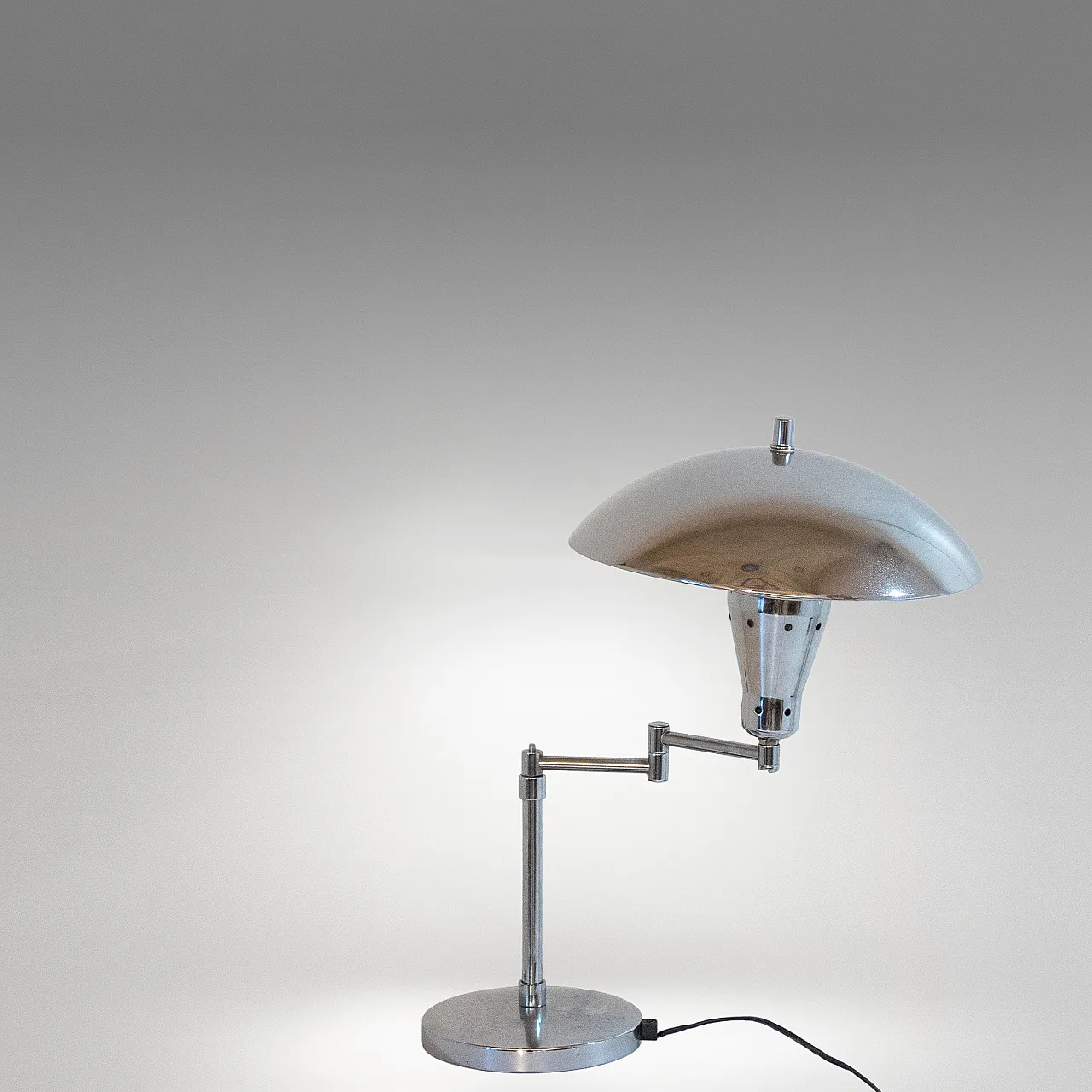 Bauhaus lamp with adjustable lampshade, Italy, 1950s 5