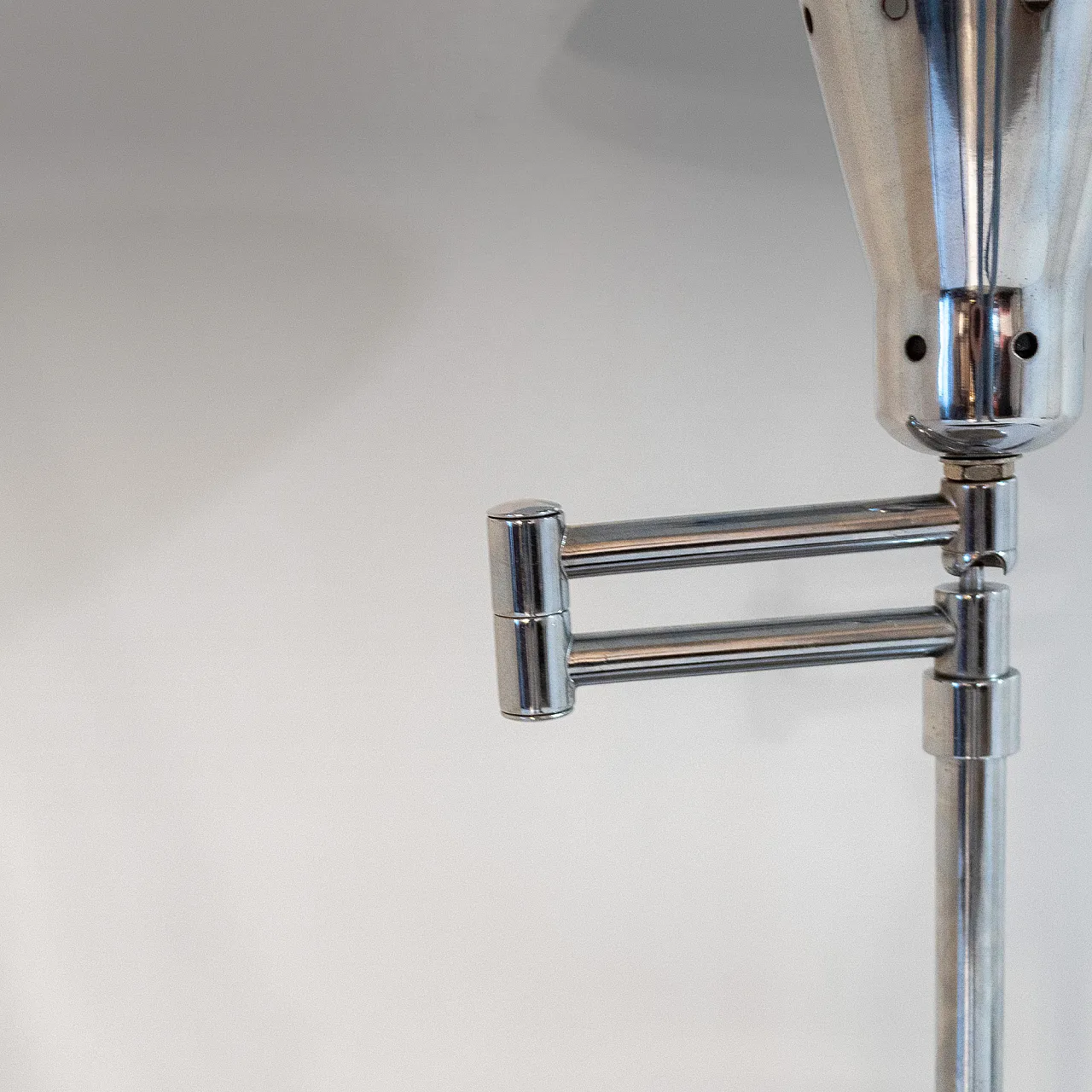 Bauhaus lamp with adjustable lampshade, Italy, 1950s 15