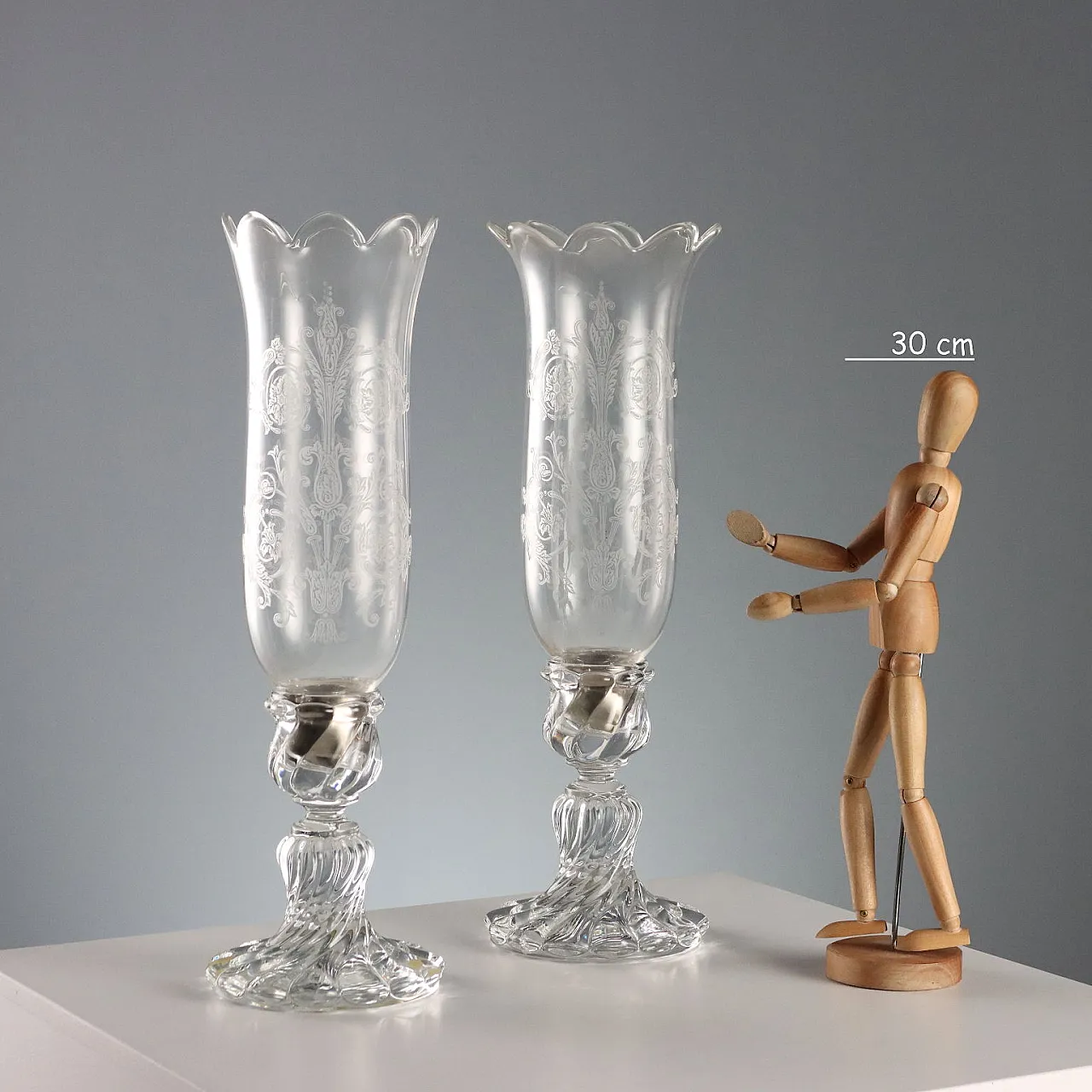 Coppia di candelieri in cristallo e vetro di Baccarat, '900 2