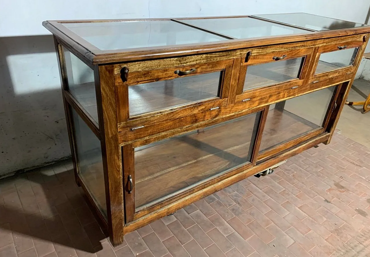 Teak counter, 30s 11