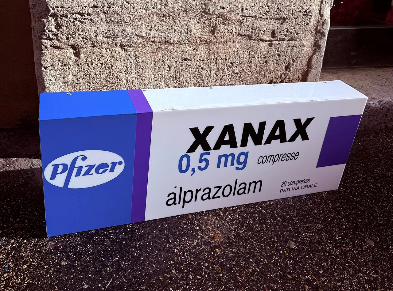 Vintage Xanax sign, 1980s 1