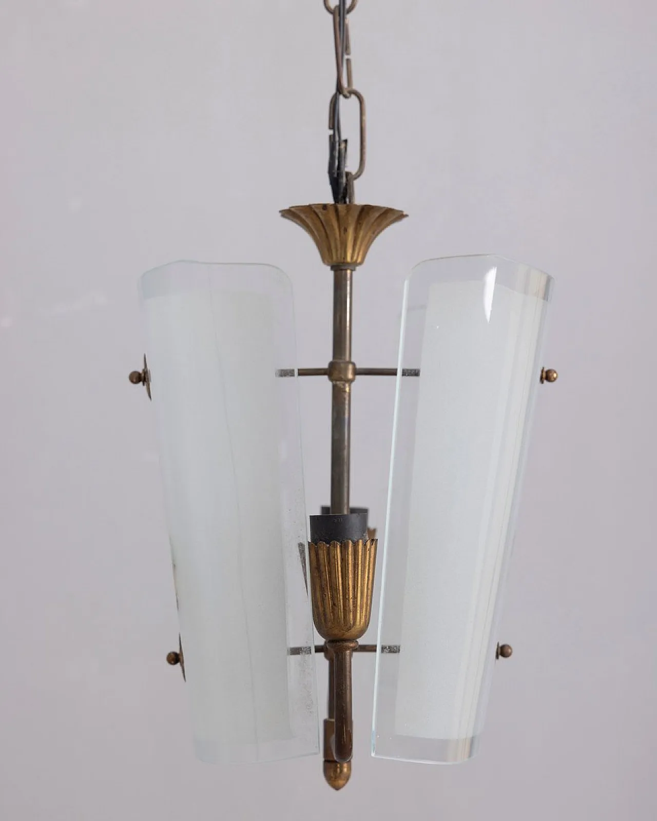 Lampada a sospensione in vetro decorato, anni '50 2