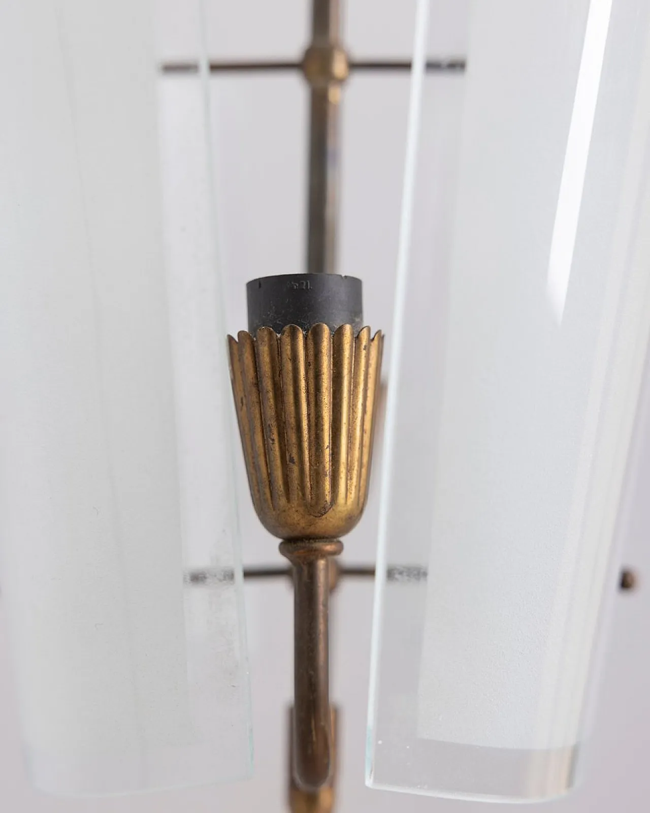 Lampada a sospensione in vetro decorato, anni '50 5