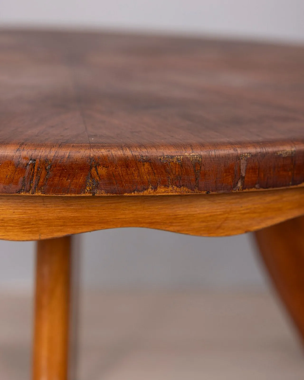 Walnut coffee table, 1940s 7