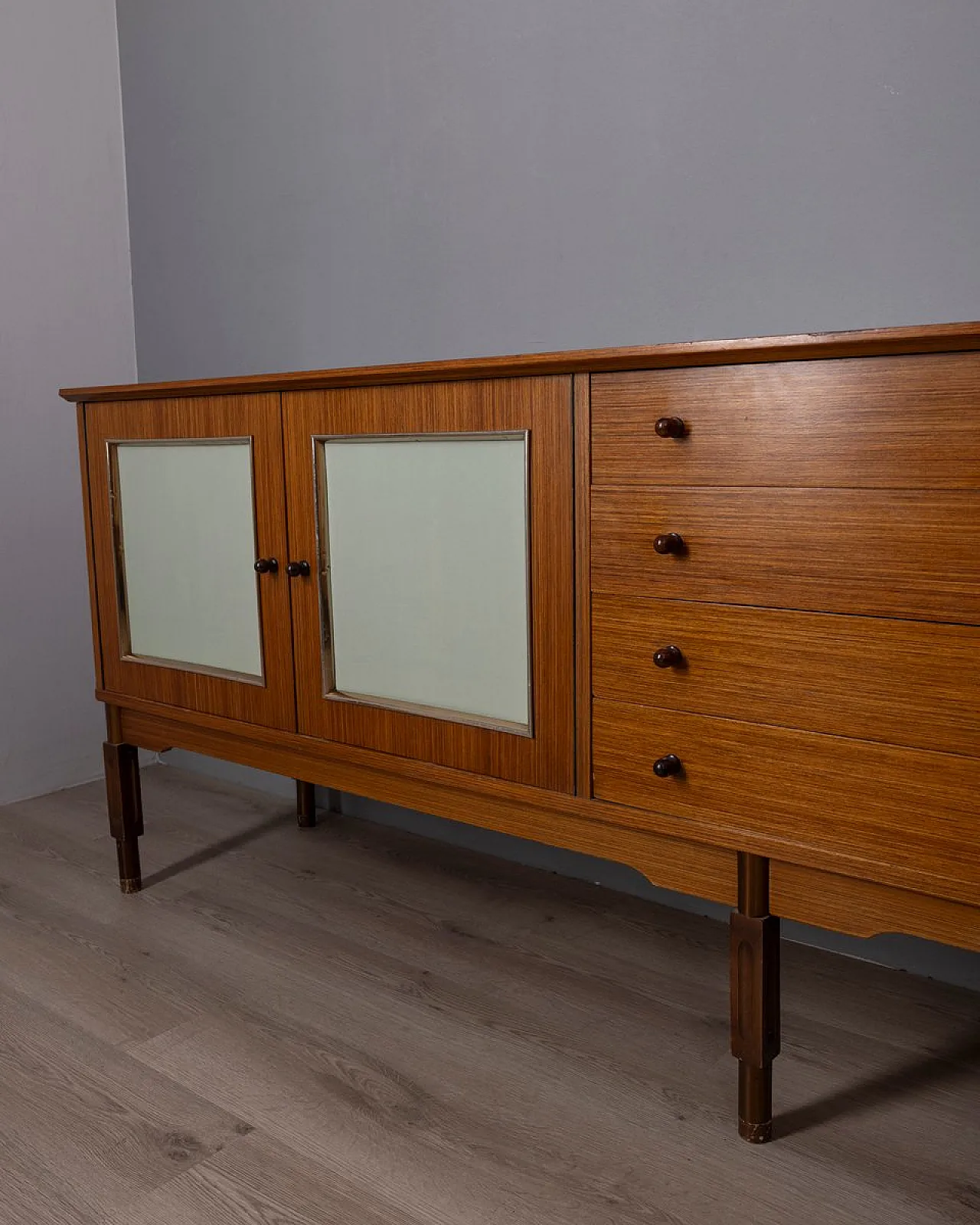Credenza in legno con scomparto bar, anni '60 4