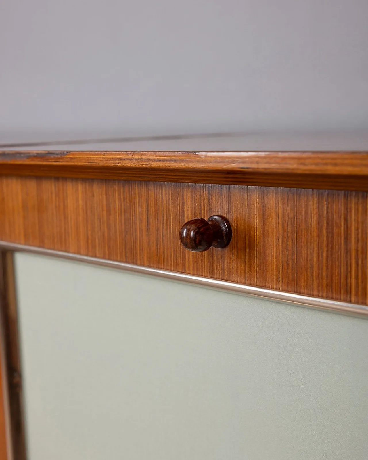 Credenza in legno con scomparto bar, anni '60 8