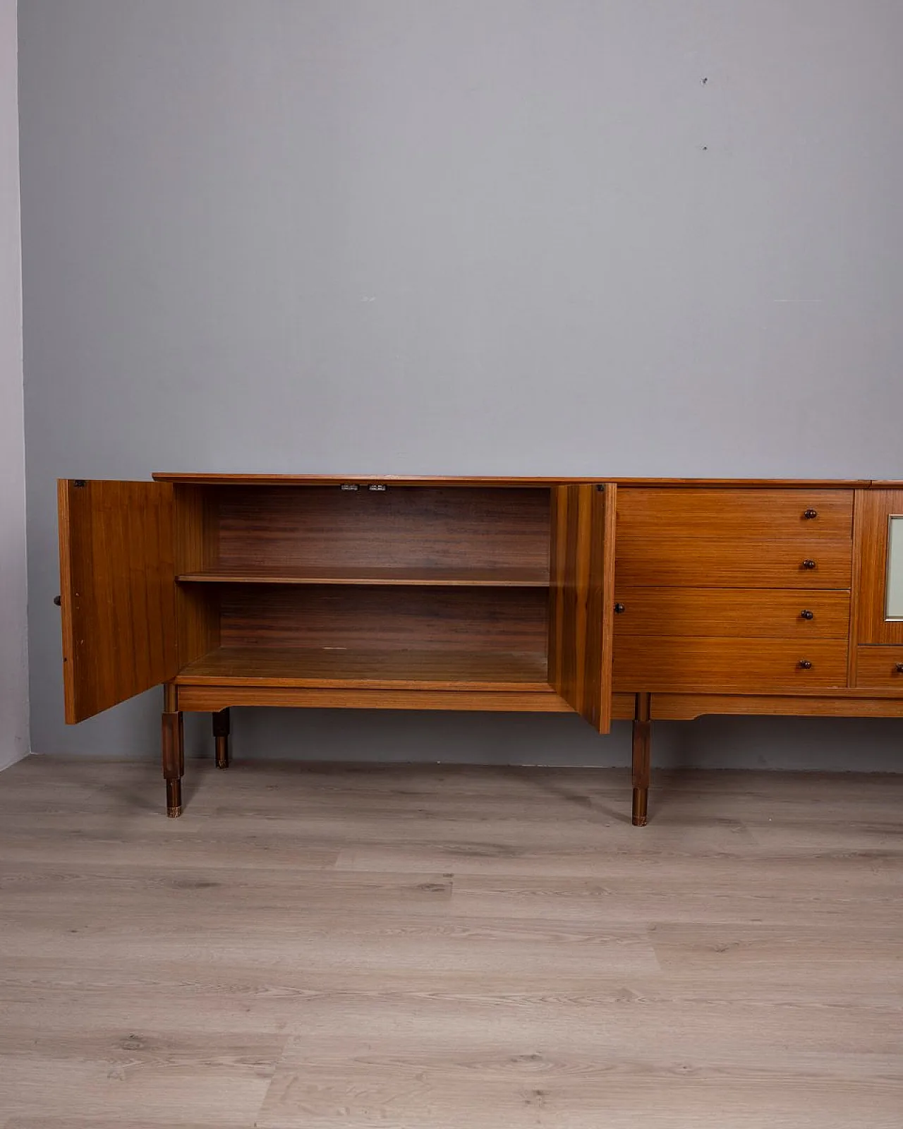 Credenza in legno con scomparto bar, anni '60 11
