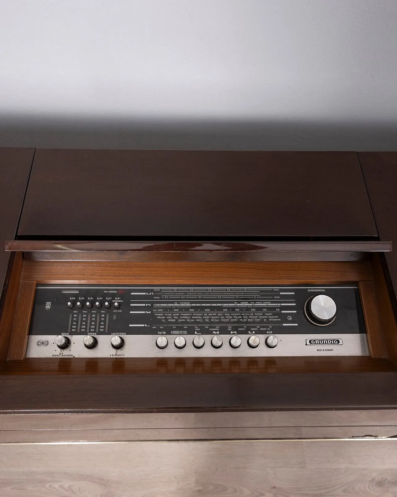 Radio stereo di Grundig Rossini, anni '60 6