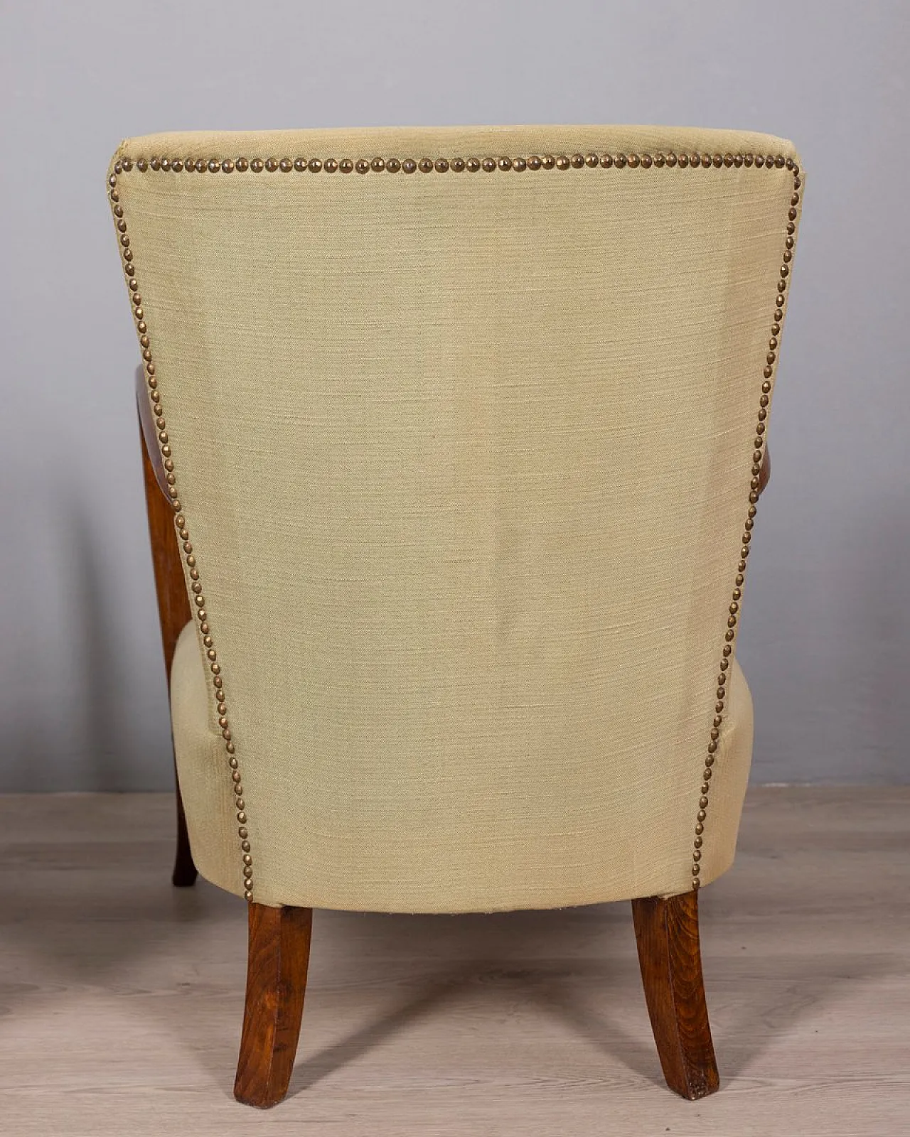 Coppia di poltrone in legno e tessuto, anni '50 11