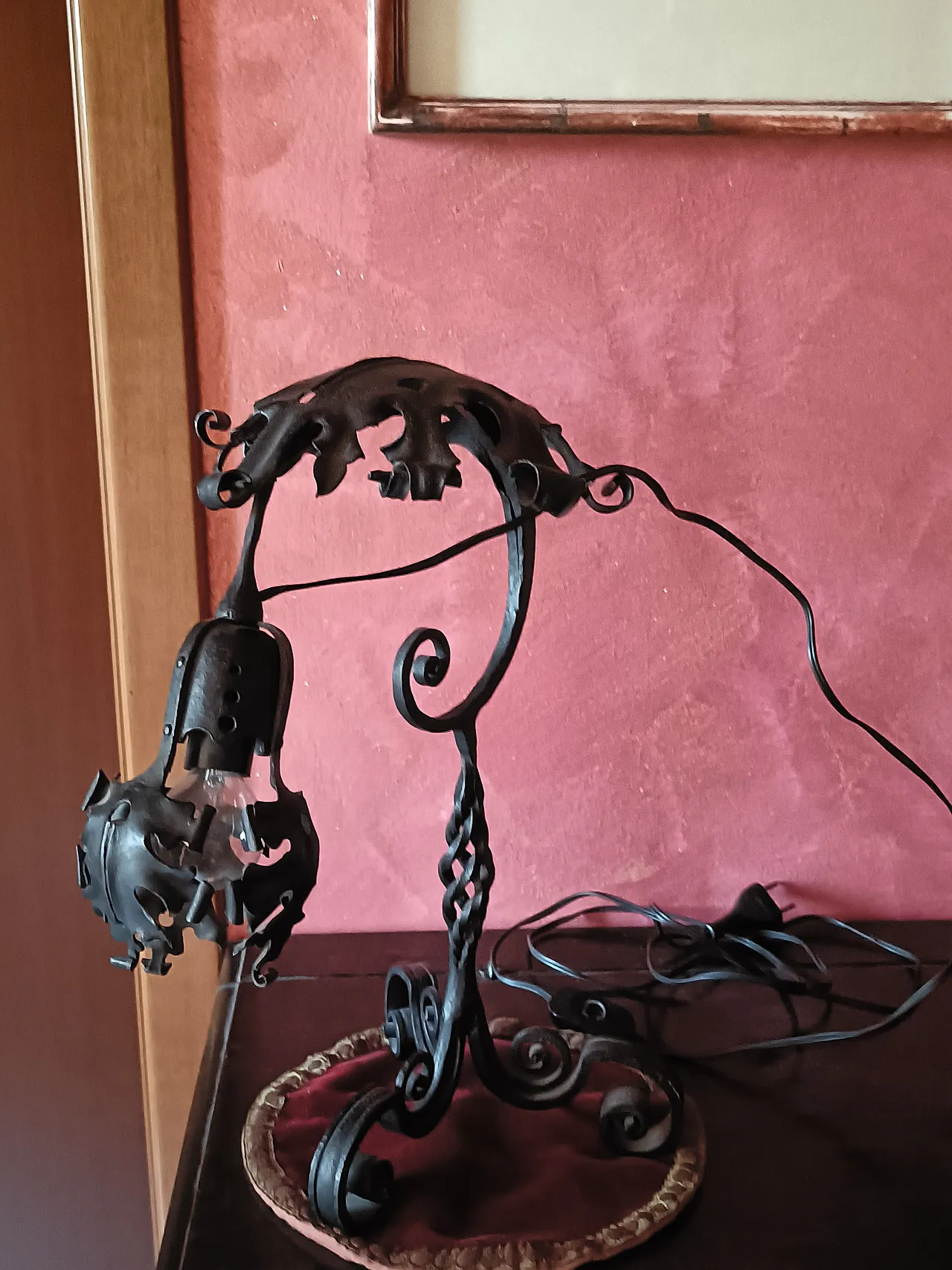 Wrought iron lamp, early 20th century 3