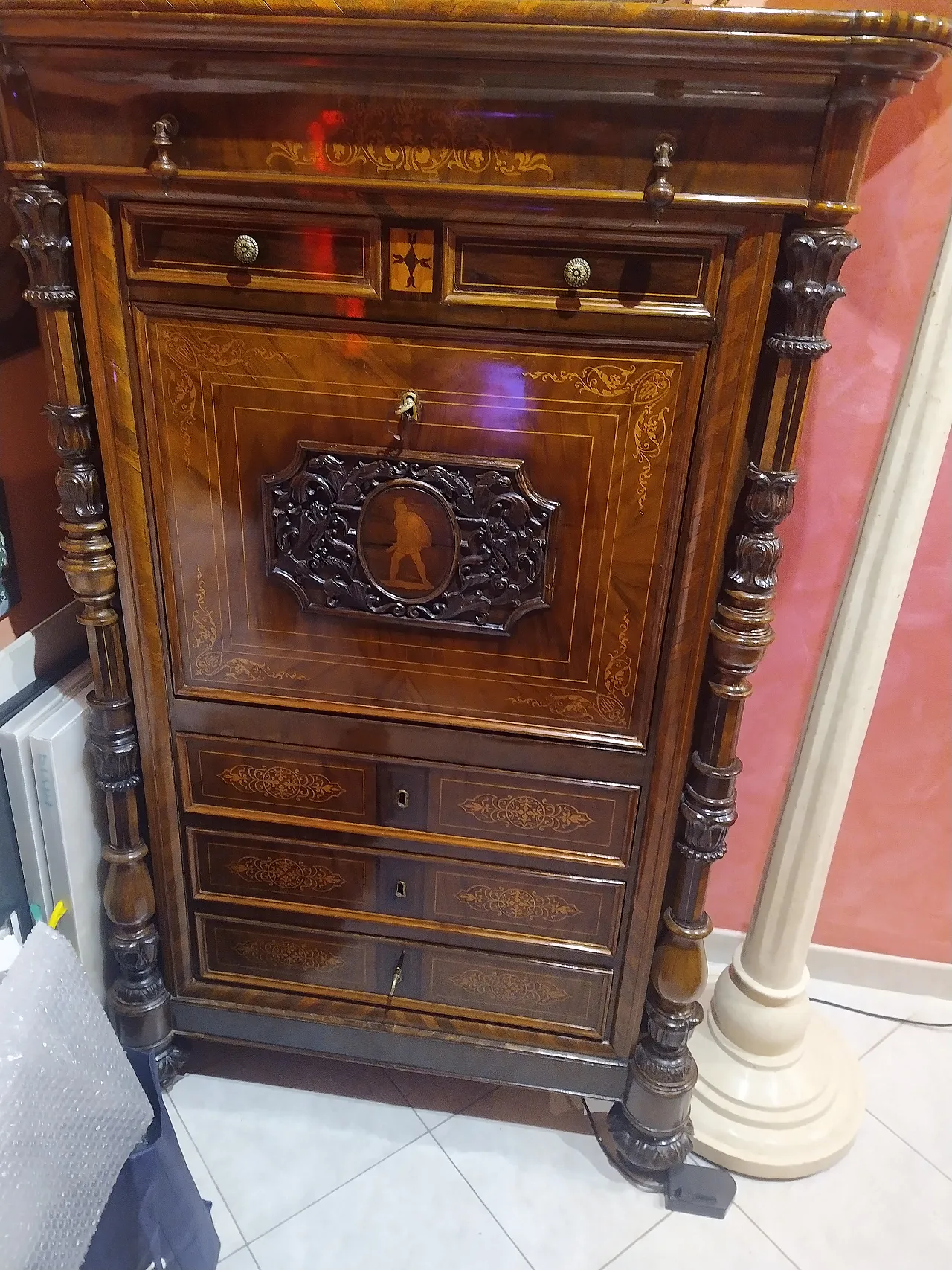Secretaire with elegant inlays and carvings, 19th century 2