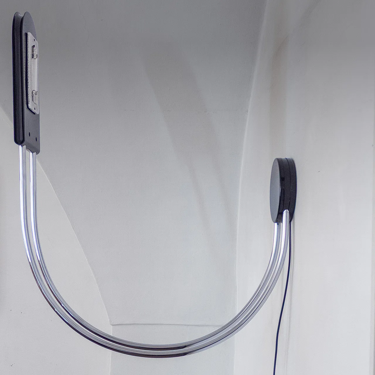 Pair of wall lights Gesto by Bruno Gecchelin for Skipper, 1970s 4